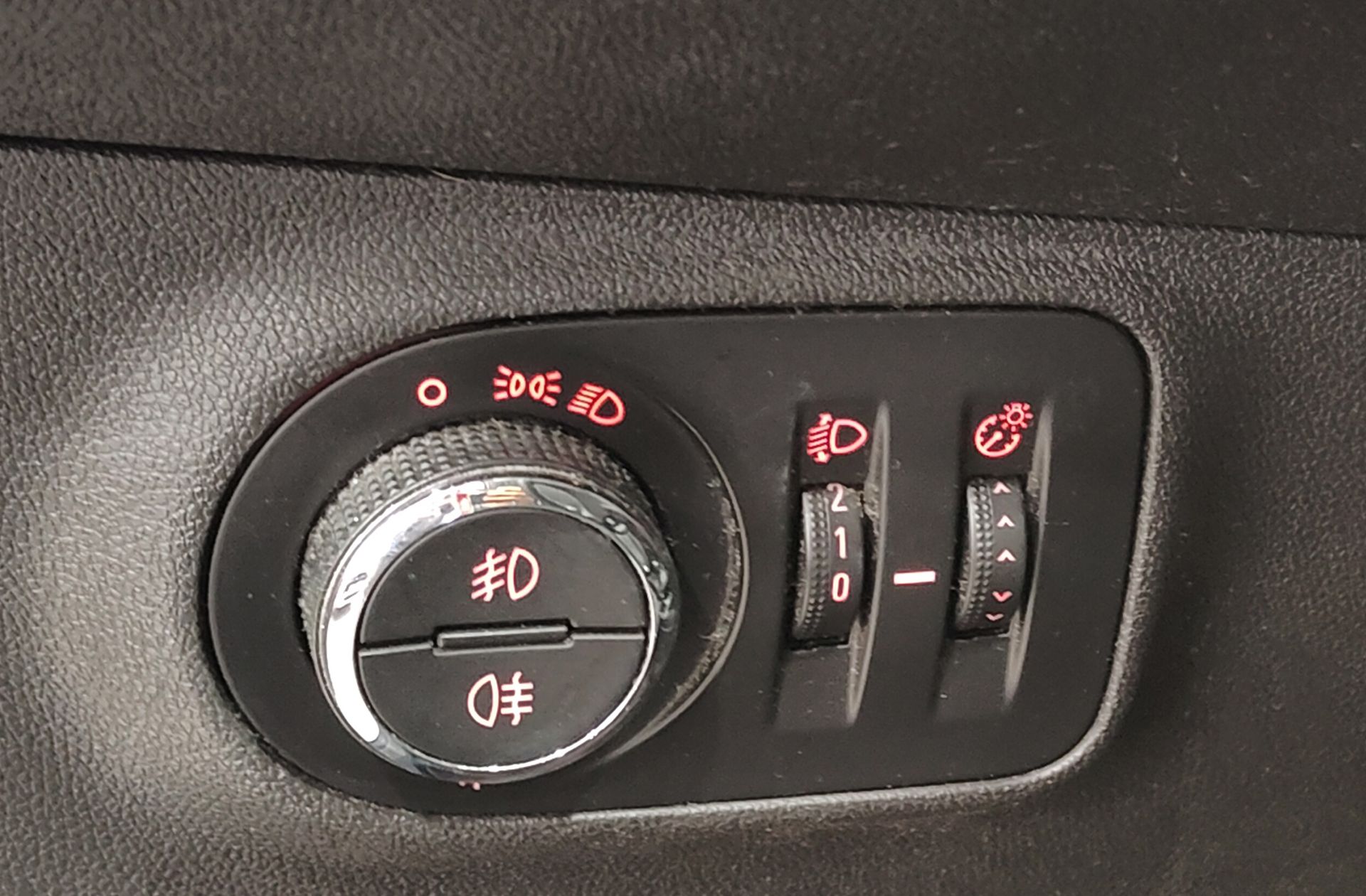 Opel Corsa 1.3 CDTI Expression - foto 21