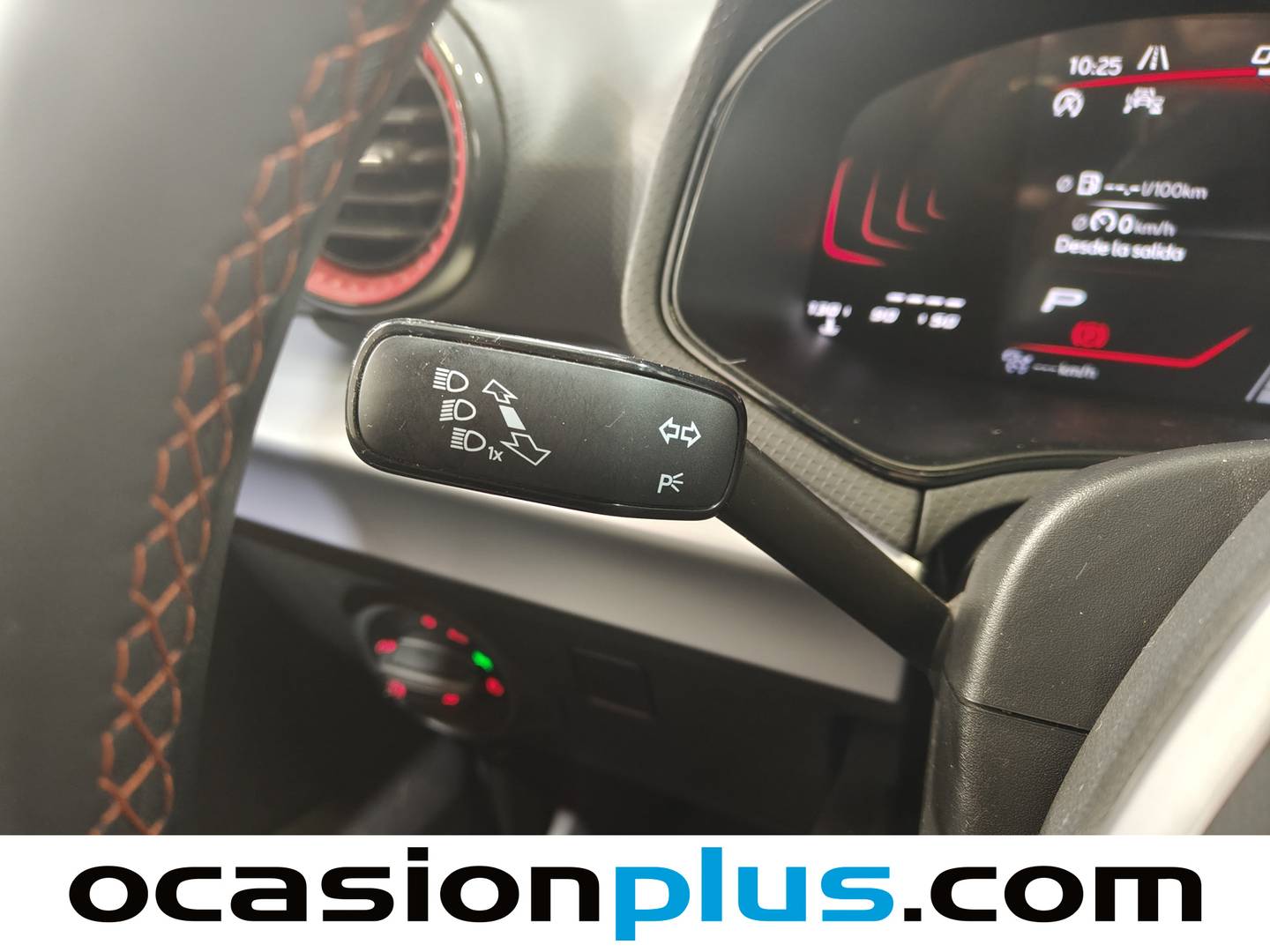 Seat Arona SEAT Arona 1.0 TSI FR XM DSG (110 CV) seminuevo