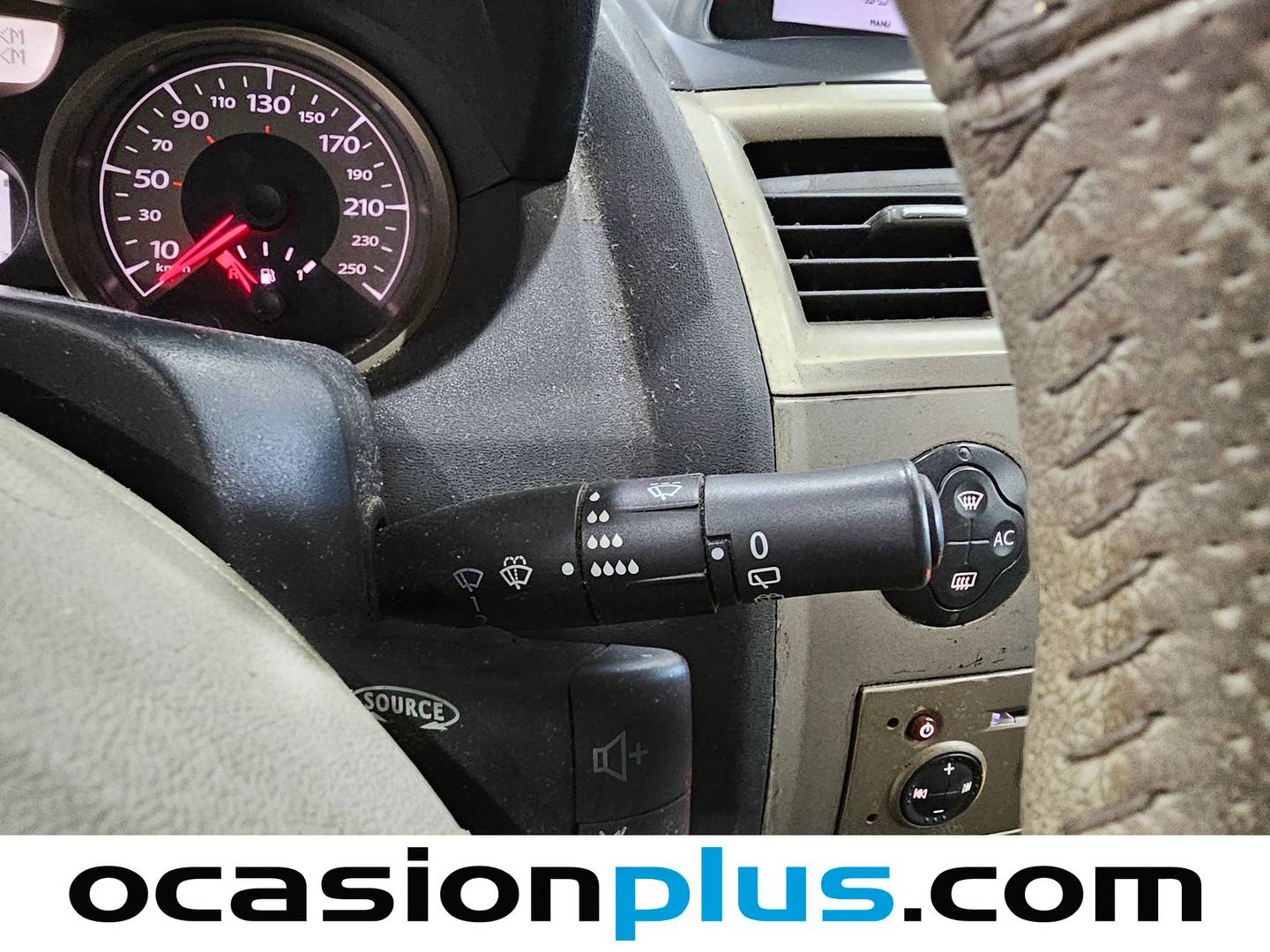 Foto Renault Megane Renault Megane Luxe Privilege 1.6 16v 83 kW (110 CV)