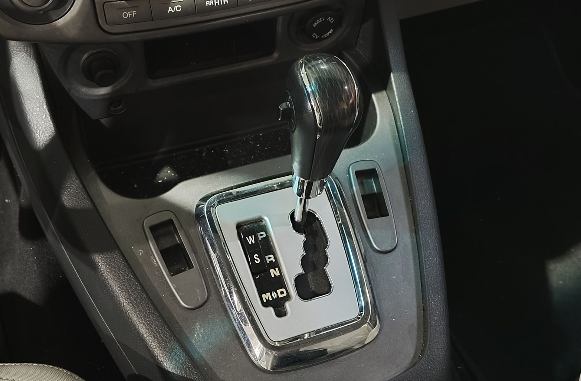 SsangYong Rodius D22T Premium 7 plazas - foto 5