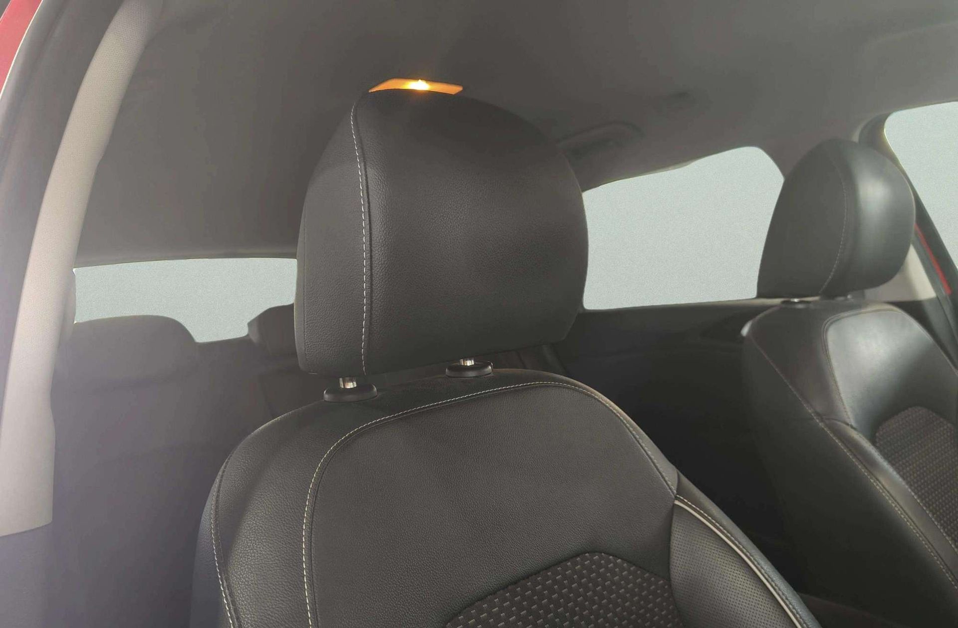 Kia Ceed 1.6 CRDi Tech - foto 7