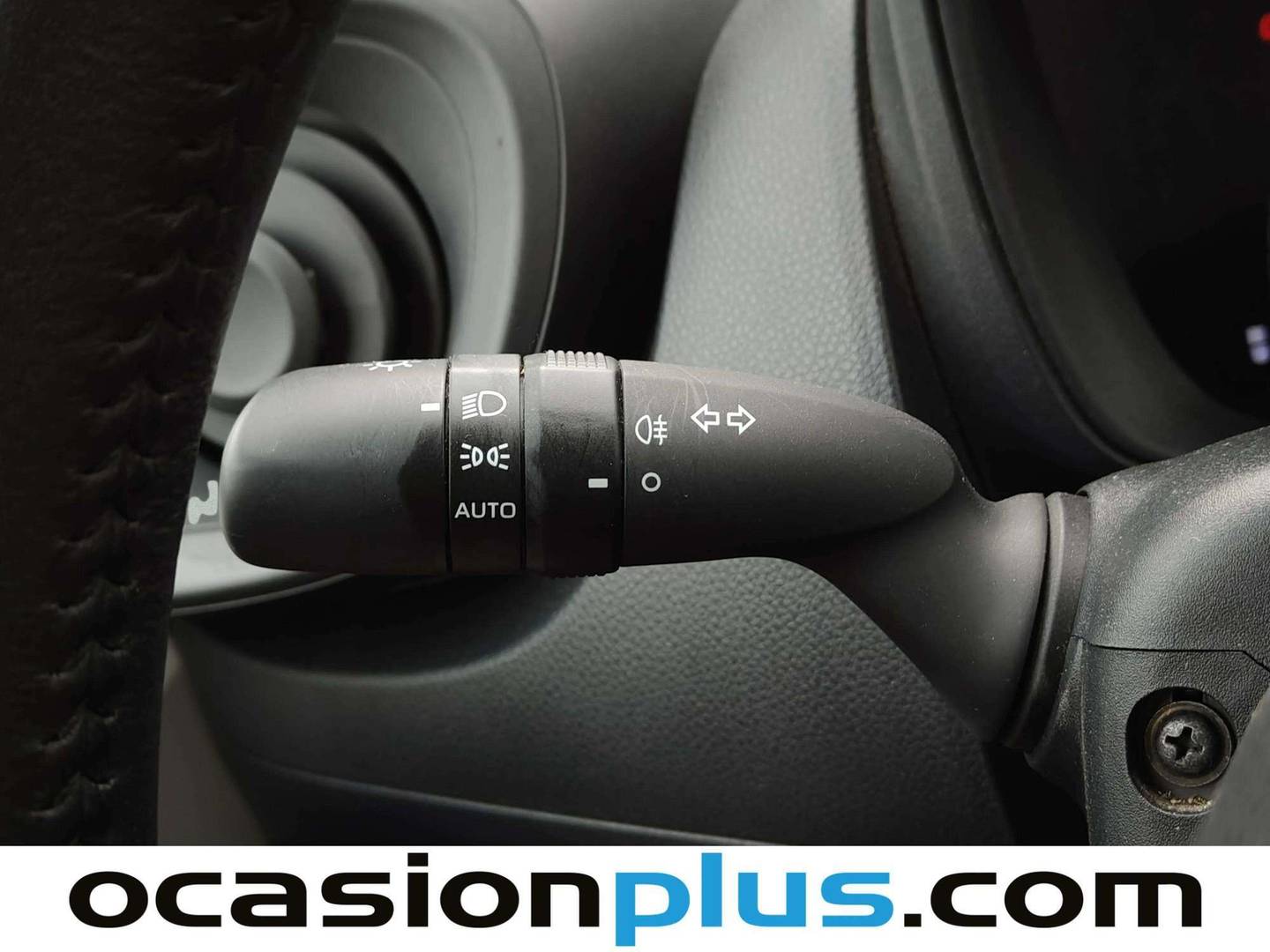 Foto Toyota Aygo X Cross Toyota Aygo X Cross 1.0 VVT-I Play (72 CV)