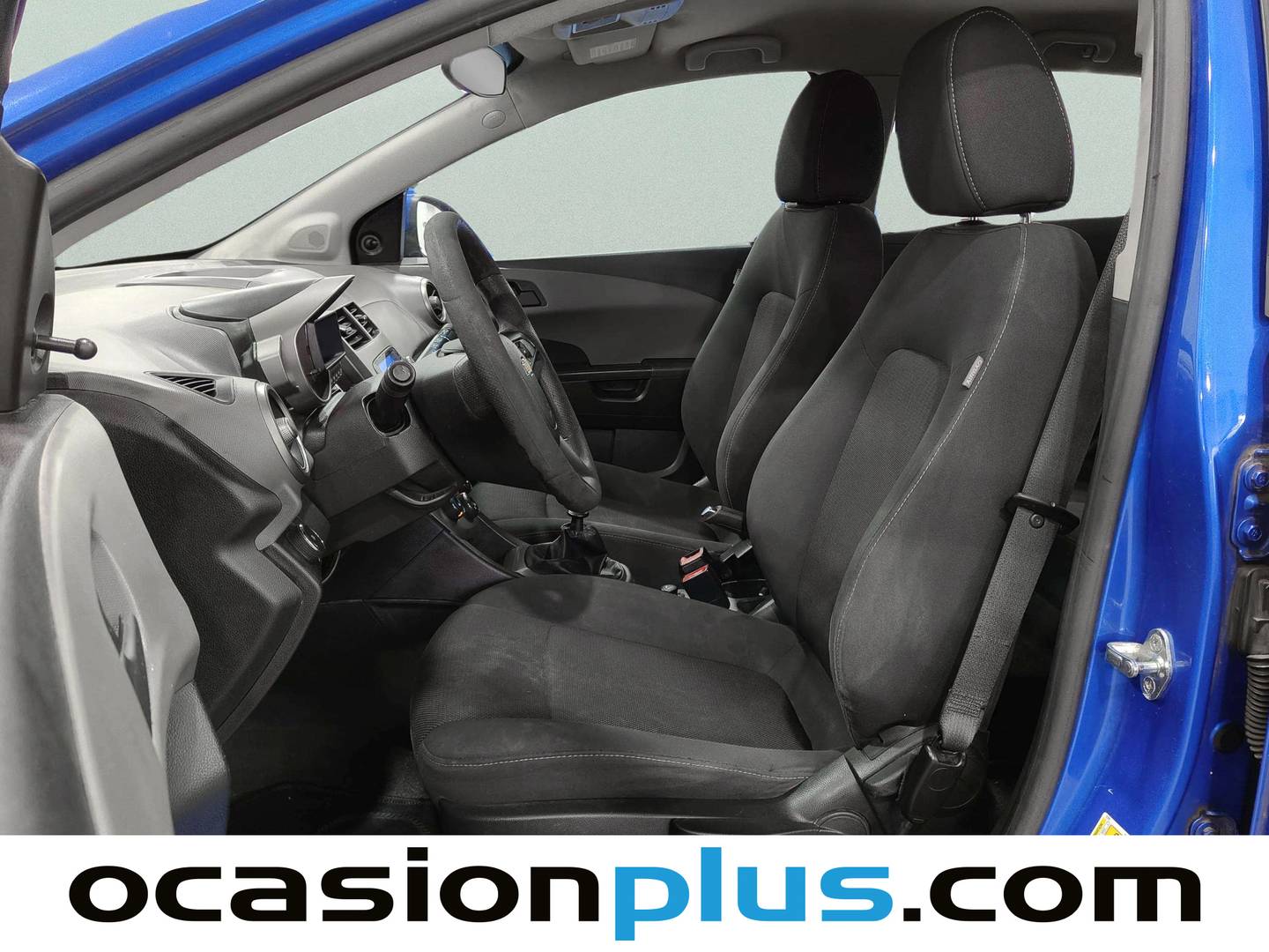 Foto asientos delanteros Chevrolet Aveo Chevrolet Aveo 1.3 LT (75 CV)