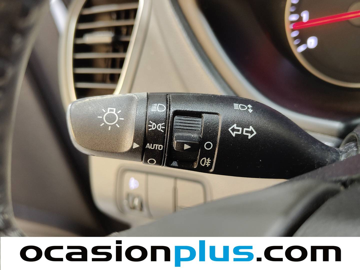 Hyundai i20 Hyundai i20 1.2 MPI Essence LE (75 CV) de segunda mano
