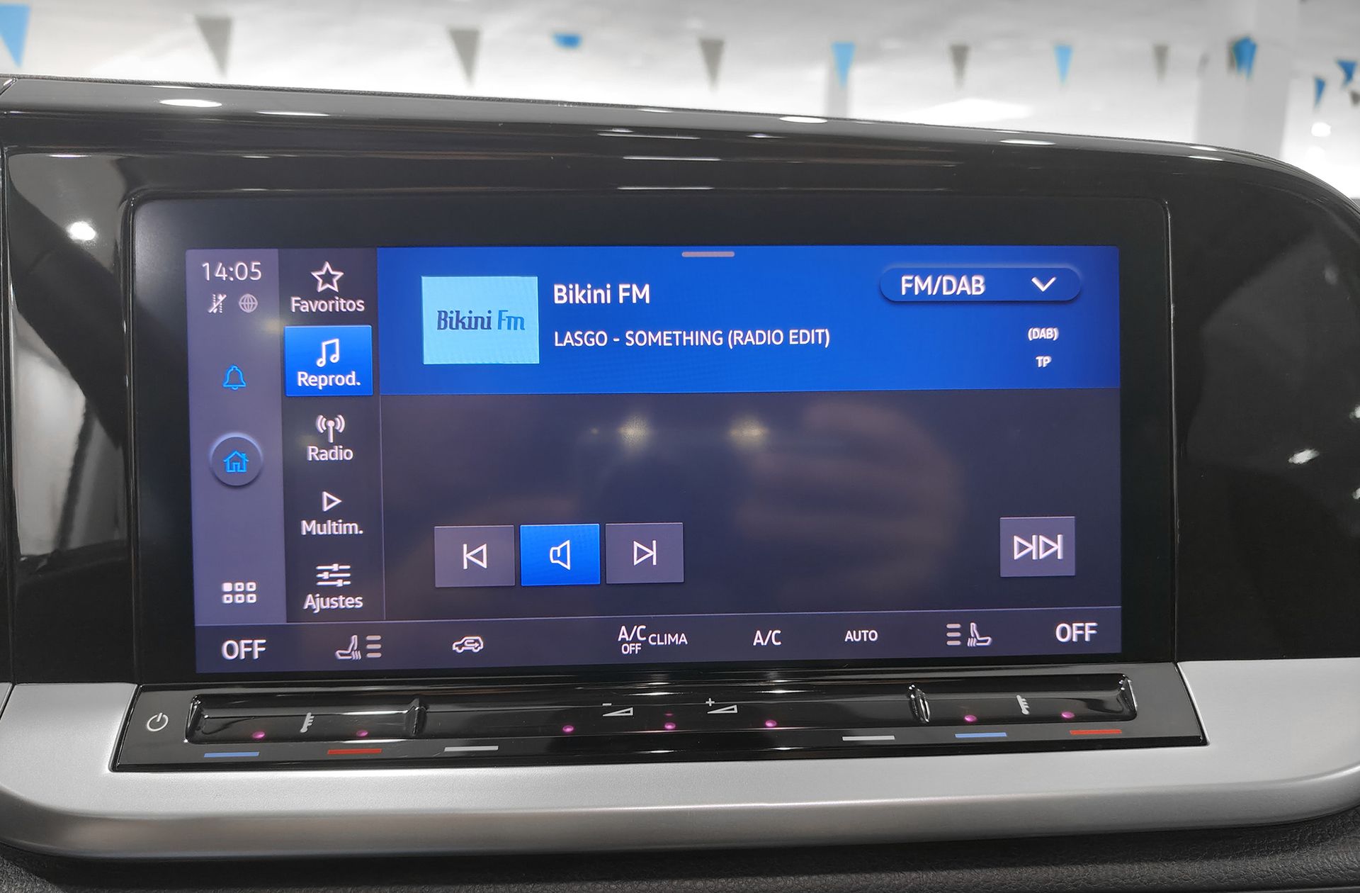 Ford Tourneo Connect 2.0 EcoBlue Titanium 7 plazas - foto 34