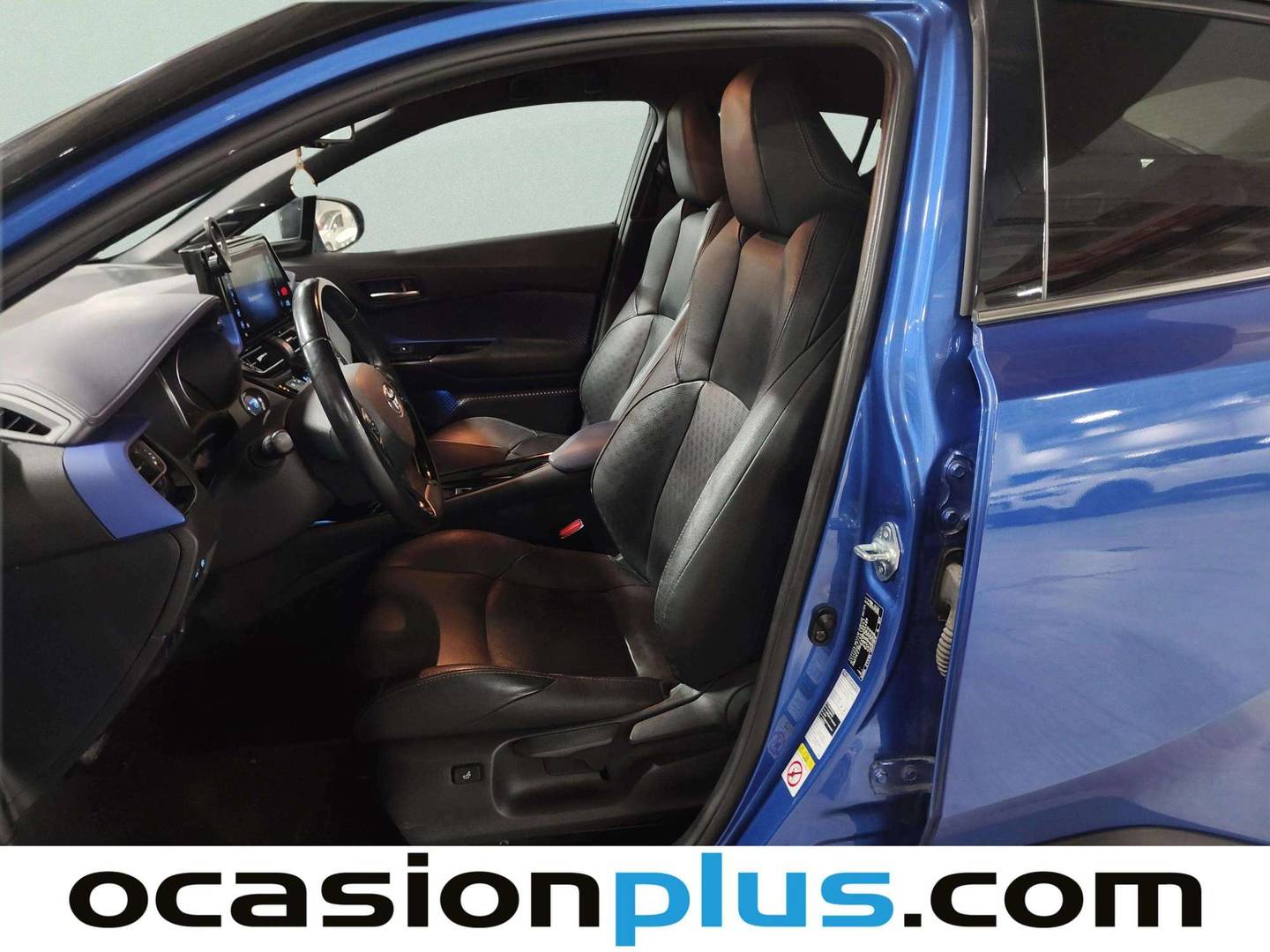 Foto asientos delanteros Toyota C-HR Toyota C-HR 1.8 125H Dynamic Plus (122 CV)