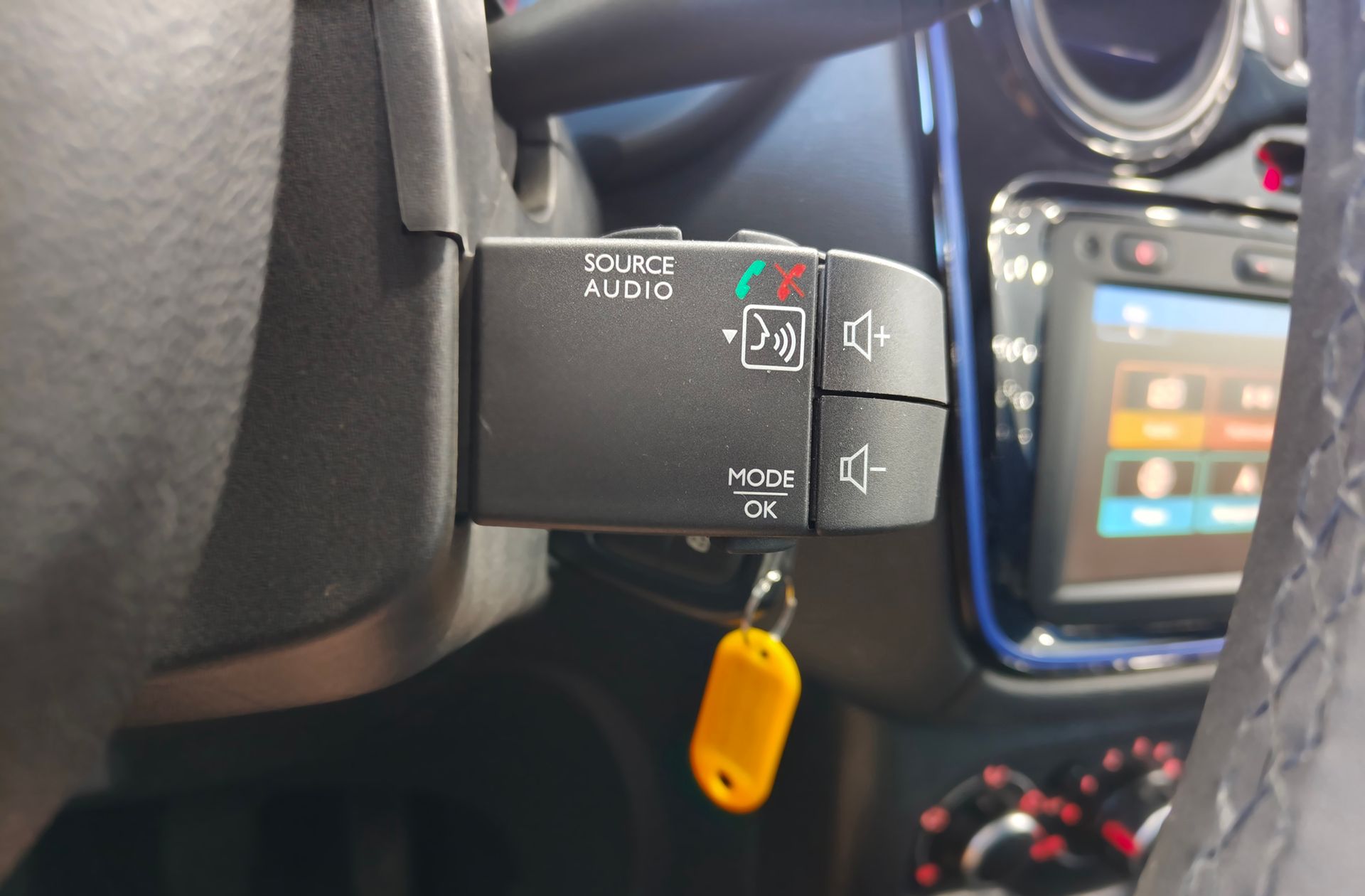 Dacia Lodgy Stepway Comfort dCi 7 plazas - foto 29
