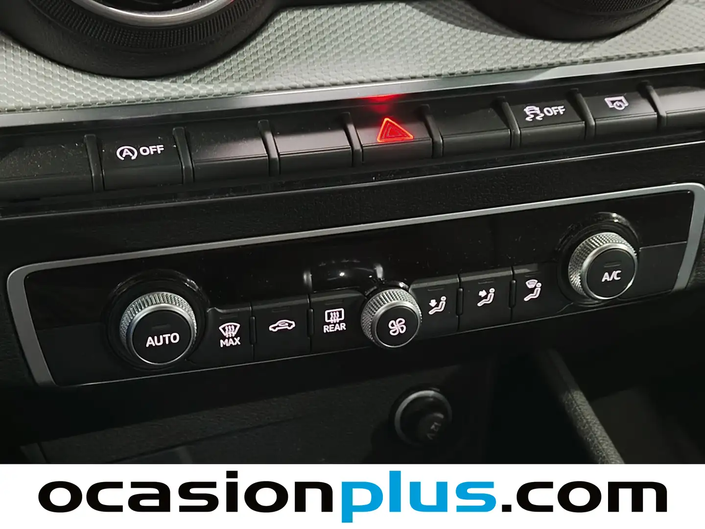 Foto Audi Q2 Audi Q2 Advanced 30 TDI (116 CV)