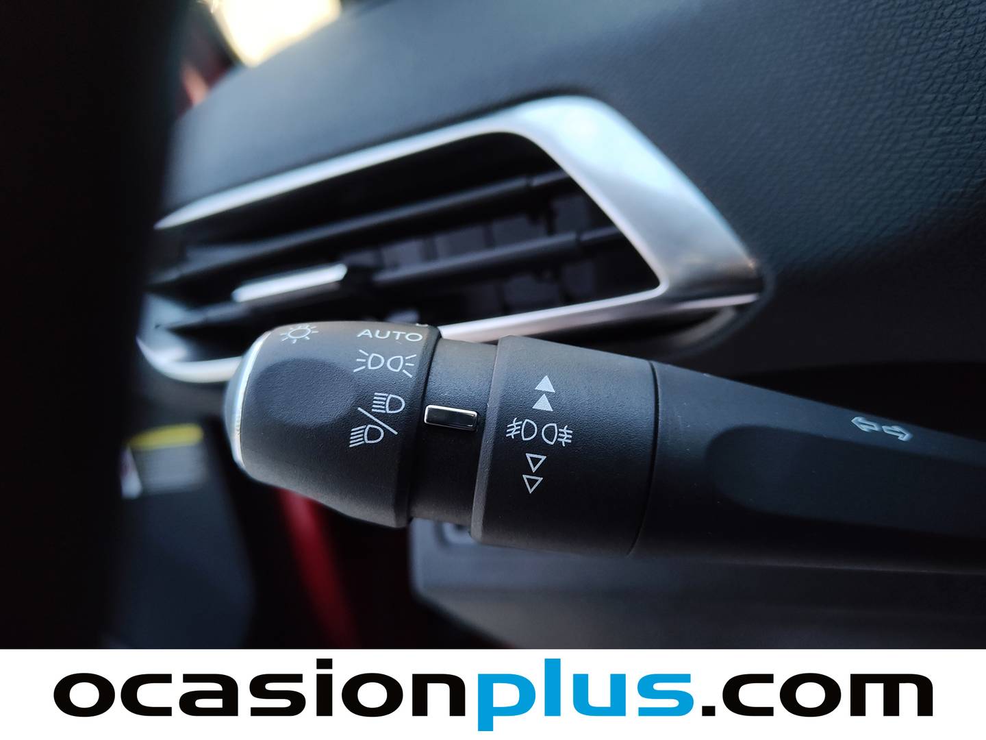 Foto Peugeot 3008 Peugeot 3008 PureTech 130 S&S GT Line (130 CV)