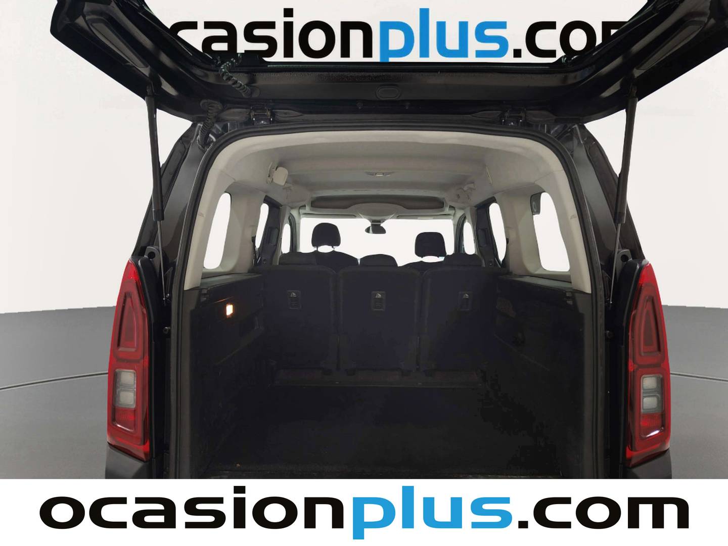 Fotos maletero Citroën Berlingo Citroën Berlingo BlueHDi 130 S&S Talla XL Shine (130 CV)