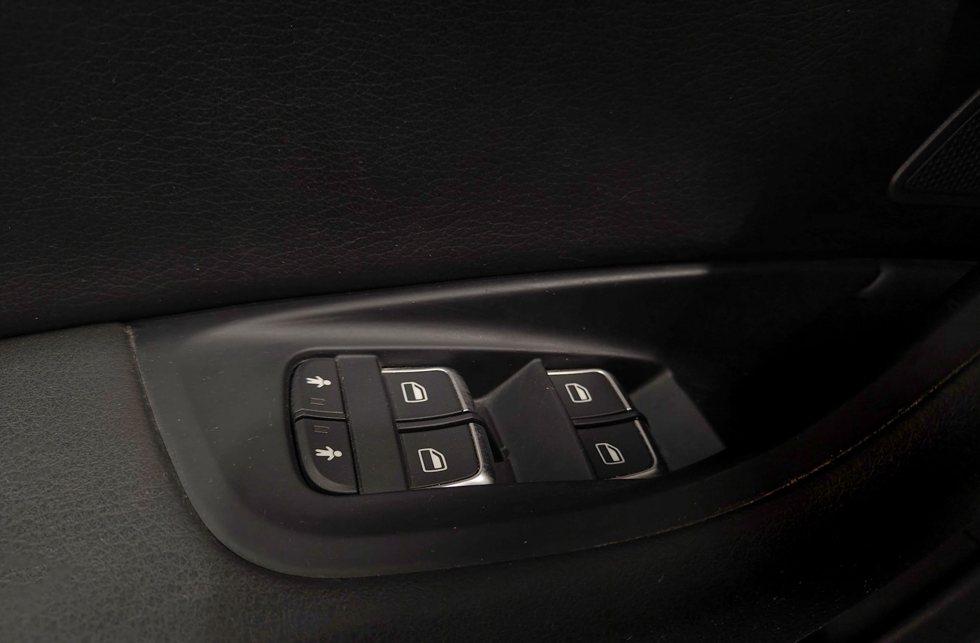 Audi A6 S line 2.0 TDI ultra S tronic - foto 38