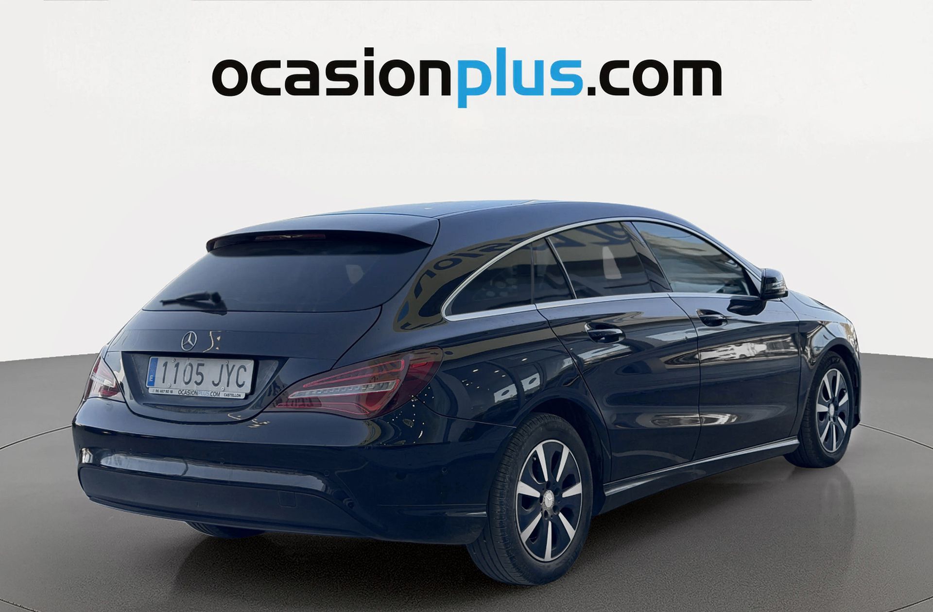 Mercedes-Benz CLA Shooting Brake 180 - foto 4