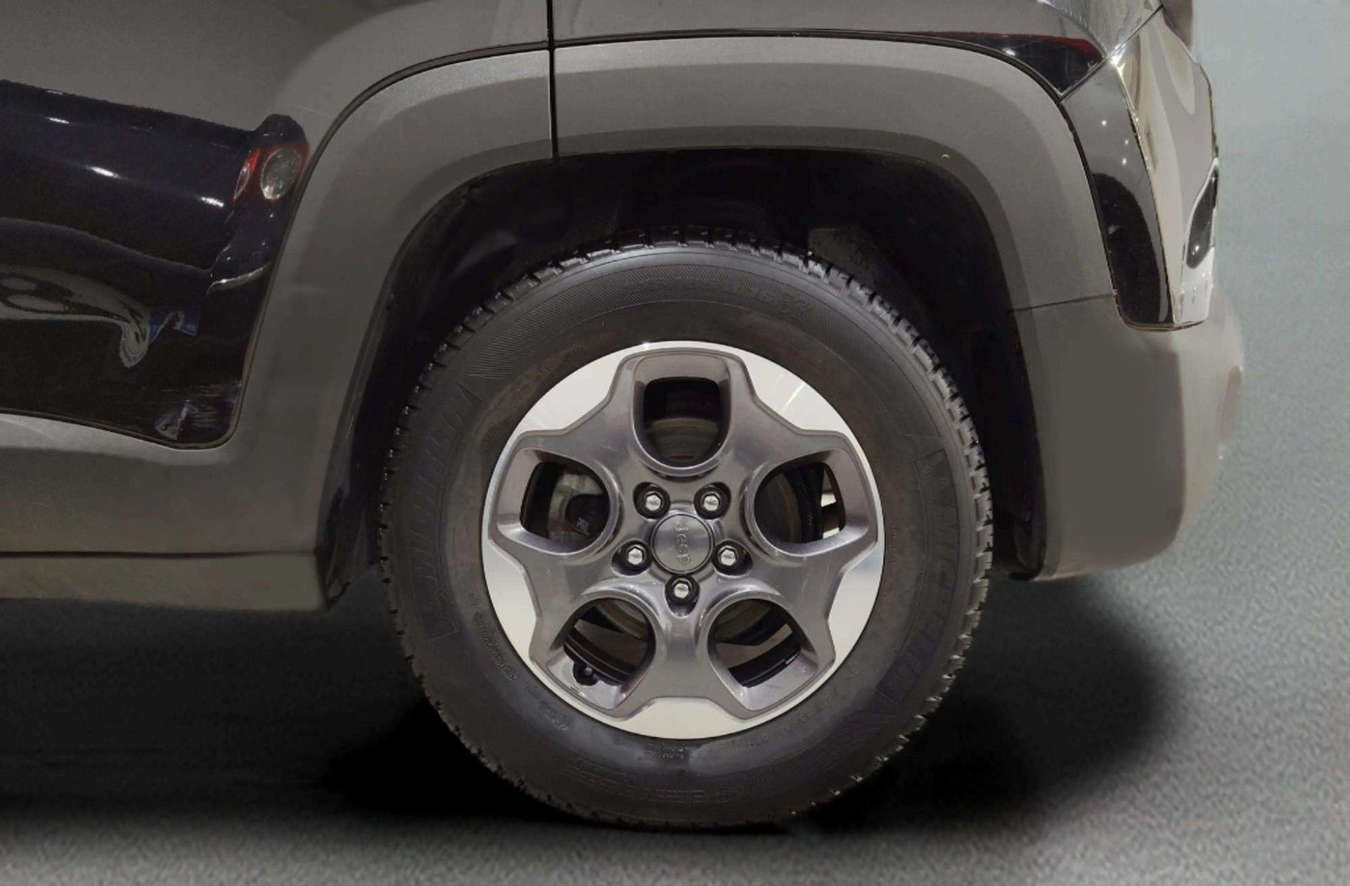 Jeep Renegade 1.6 E-TORQ Sport FWD E6 - foto 35