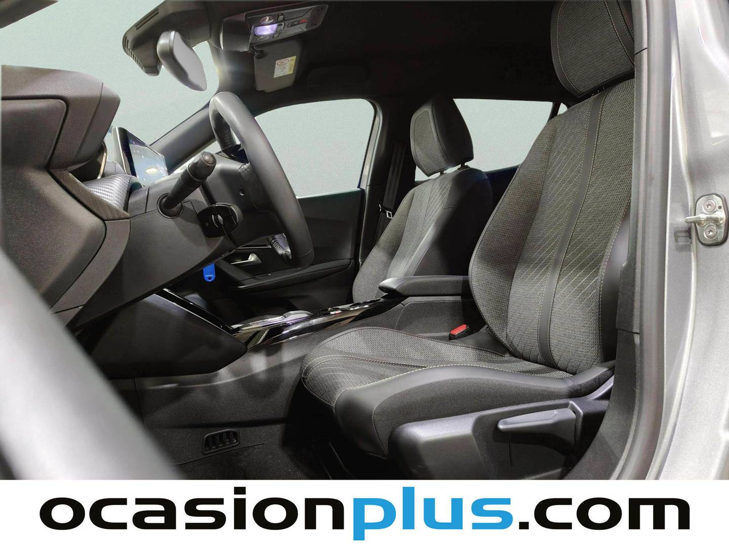 Foto asientos delanteros Peugeot 2008 Peugeot 2008 Allure Hybrid eDCS6 (145 CV)