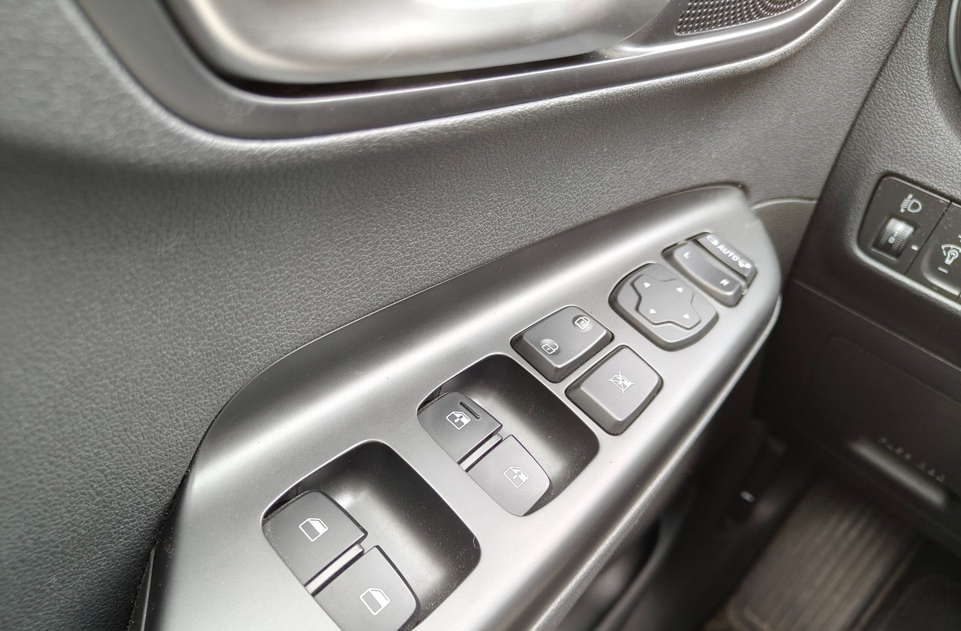 Hyundai Kona EV Tecno - foto 40