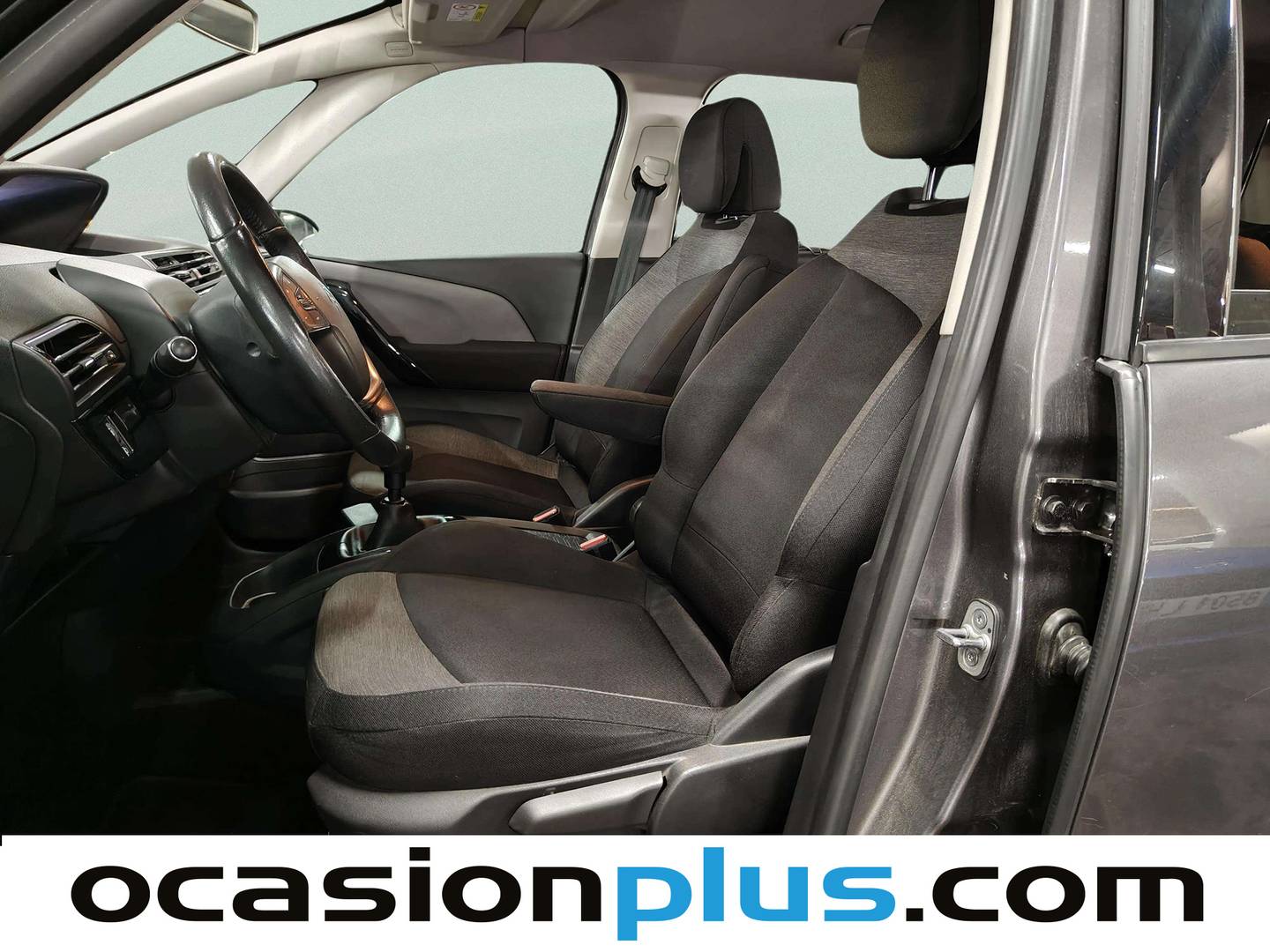 Foto asientos delanteros Citroën Grand C4 Picasso Citroën Grand C4 Picasso PureTech 130 S&S 6v Feel (130 CV) 7 Plazas