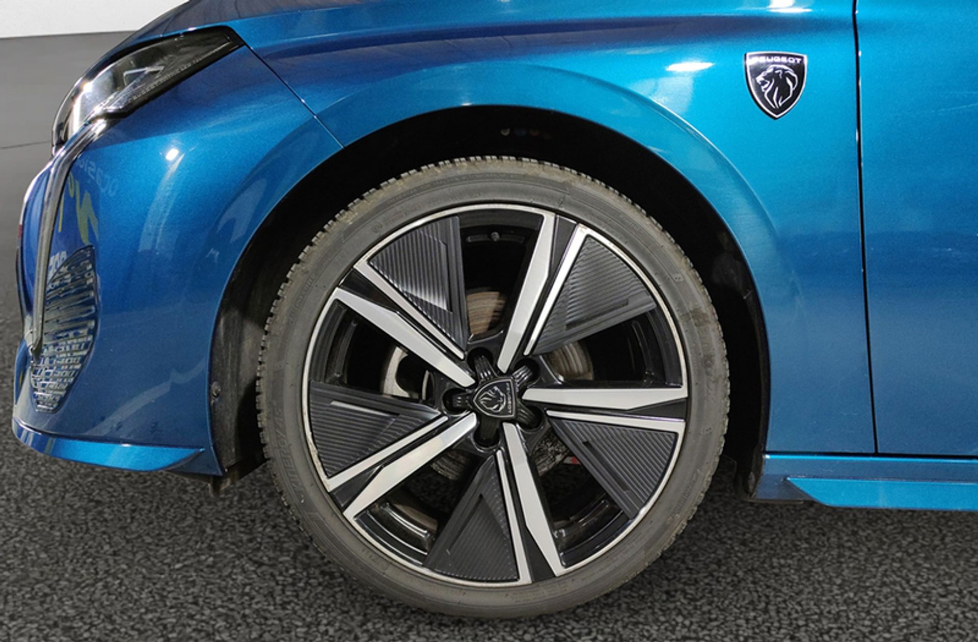 Peugeot 308 PureTech 130 GT EAT8 - foto 44