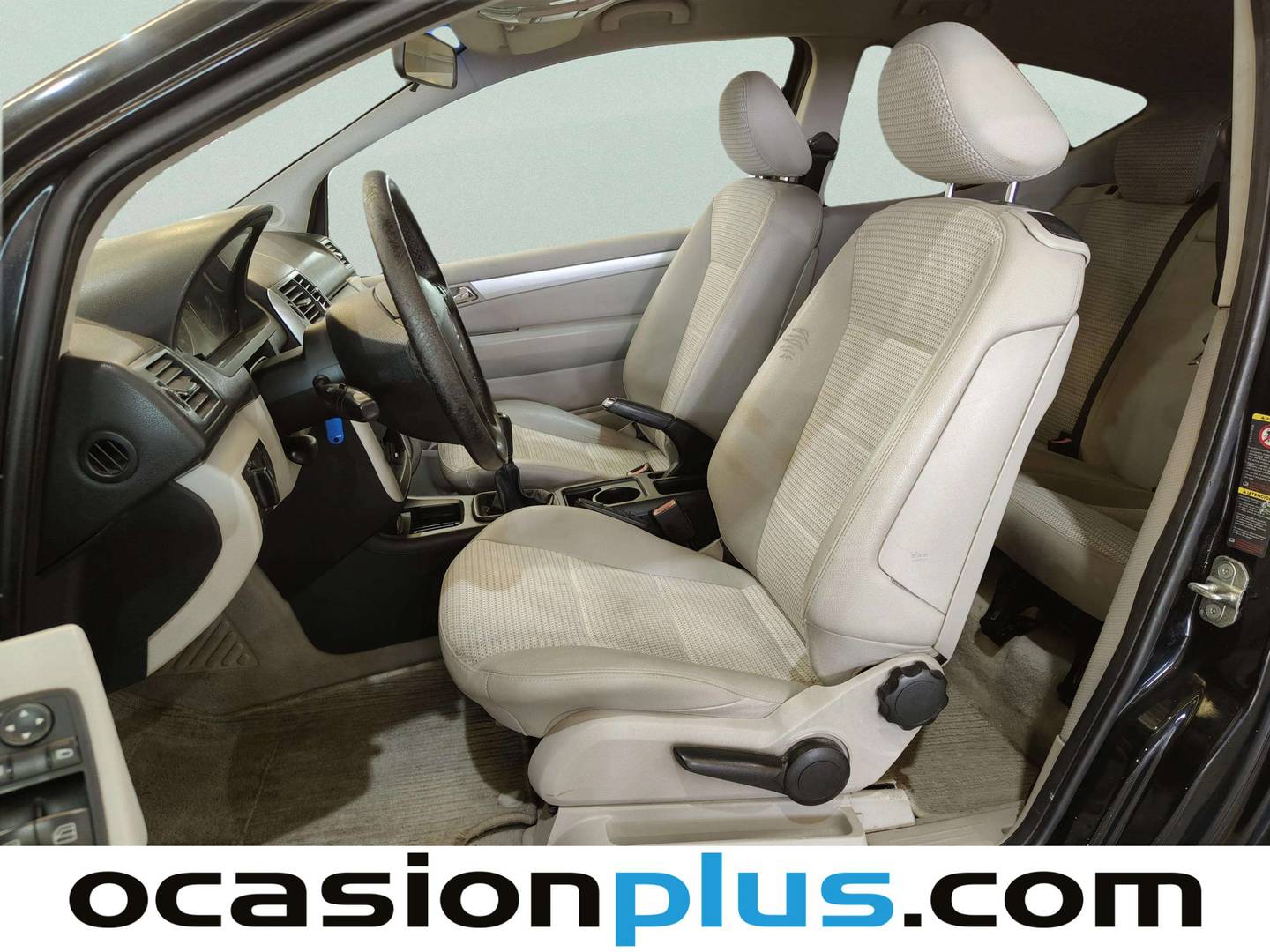 Foto asientos delanteros Mercedes Clase A Mercedes-Benz Clase A 150 Avantgarde (95 CV)