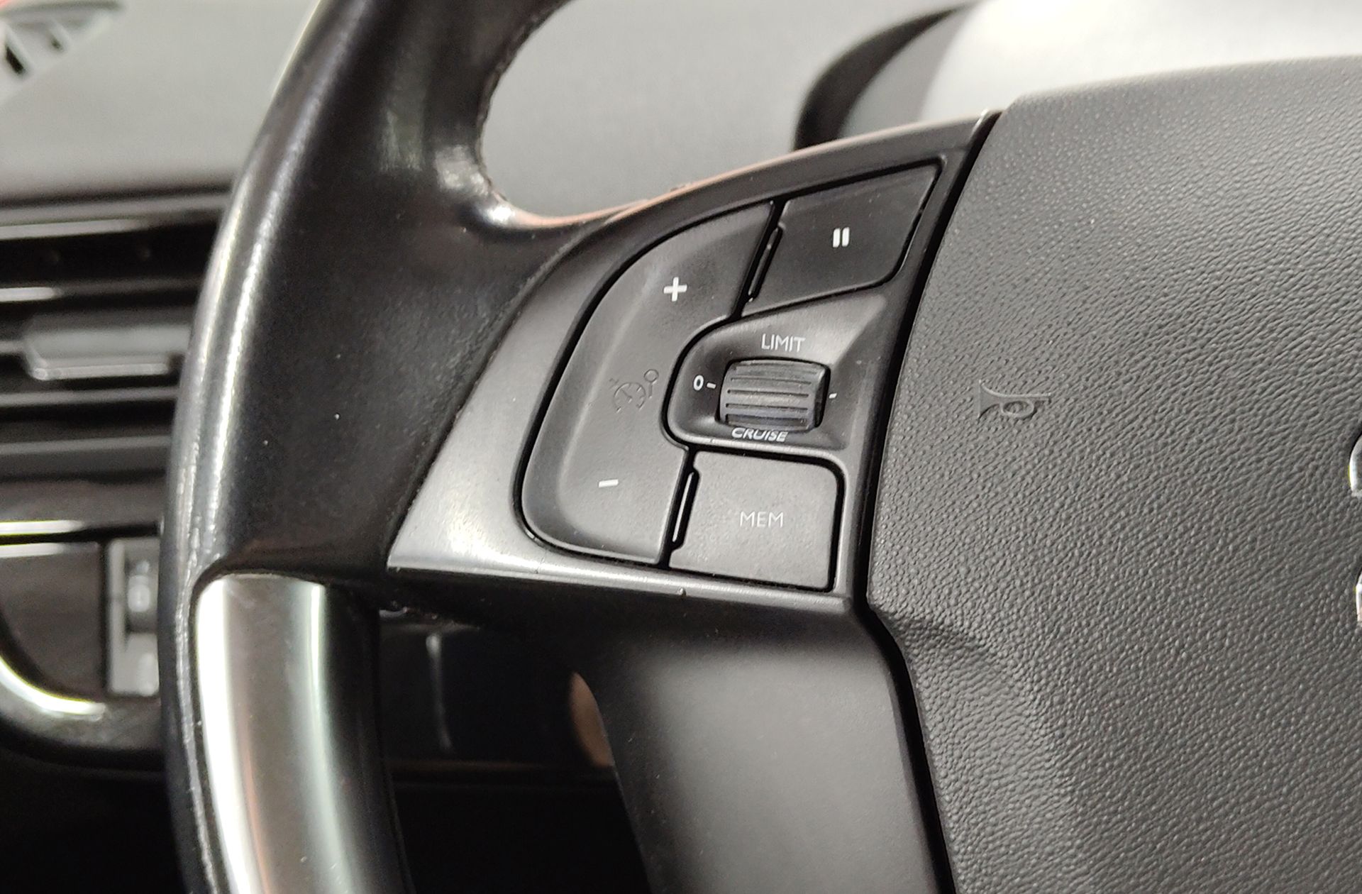 Citroën C4 Grand Picasso BlueHDi 120 Feel - foto 28