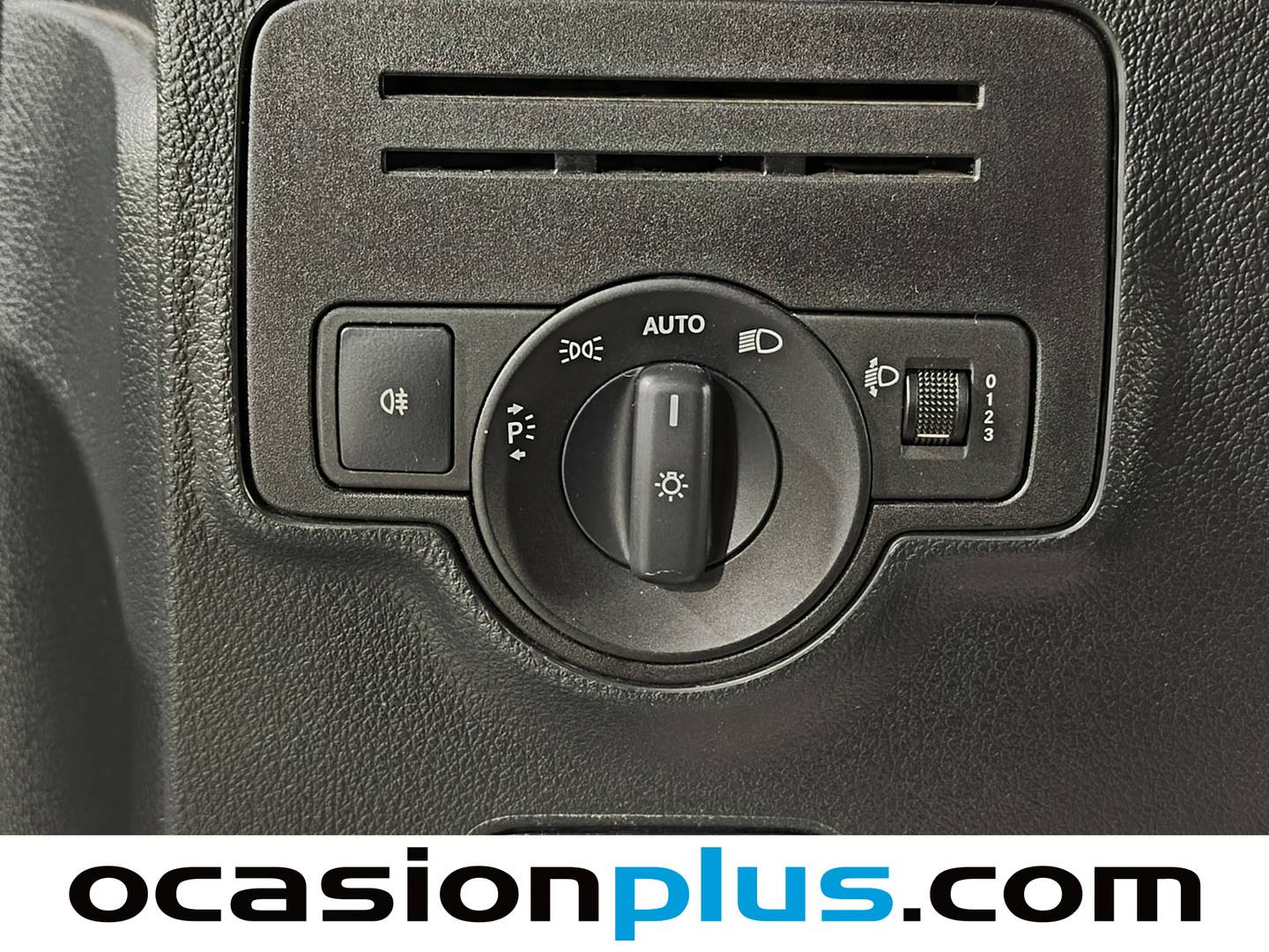 Foto Mercedes Vito Mercedes-Benz Vito 114 CDI Tourer Pro Larga AT (136 CV) 9 Plazas