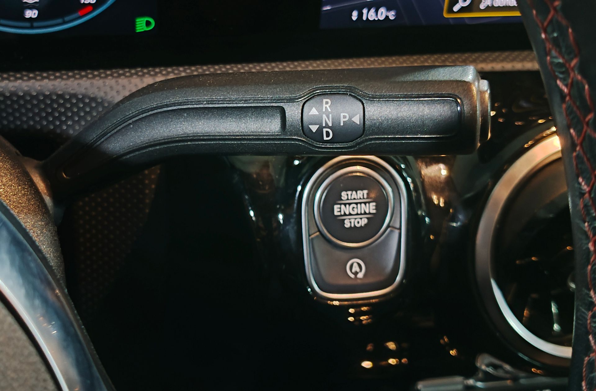 Mercedes-Benz Clase A 180 d Pack AMG - foto 6
