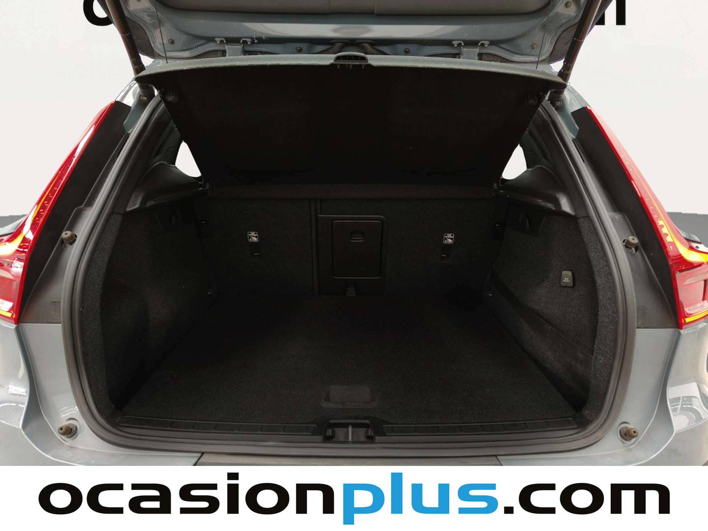 Fotos maletero Volvo XC40 Volvo XC40 D3 Momentum AWD Auto (150 CV)