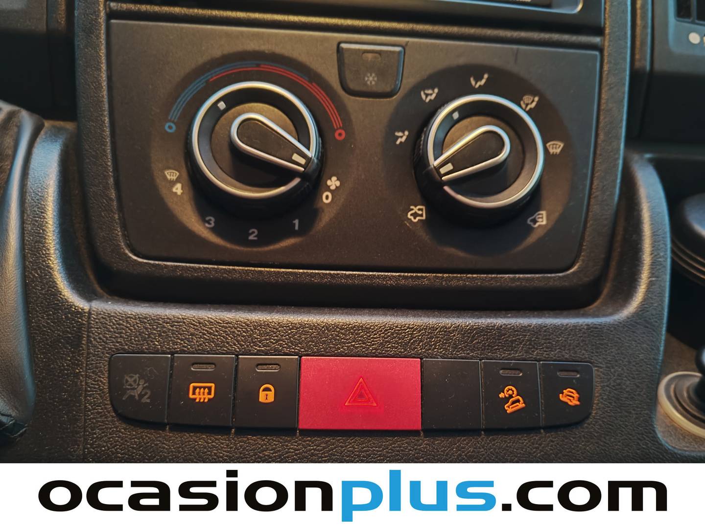 Foto Clever Vans Celebration 600 Clever Vans Celebration 600 Celebration 600 2.0 D  (163 CV) 4 Plazas CAMPERIZADA