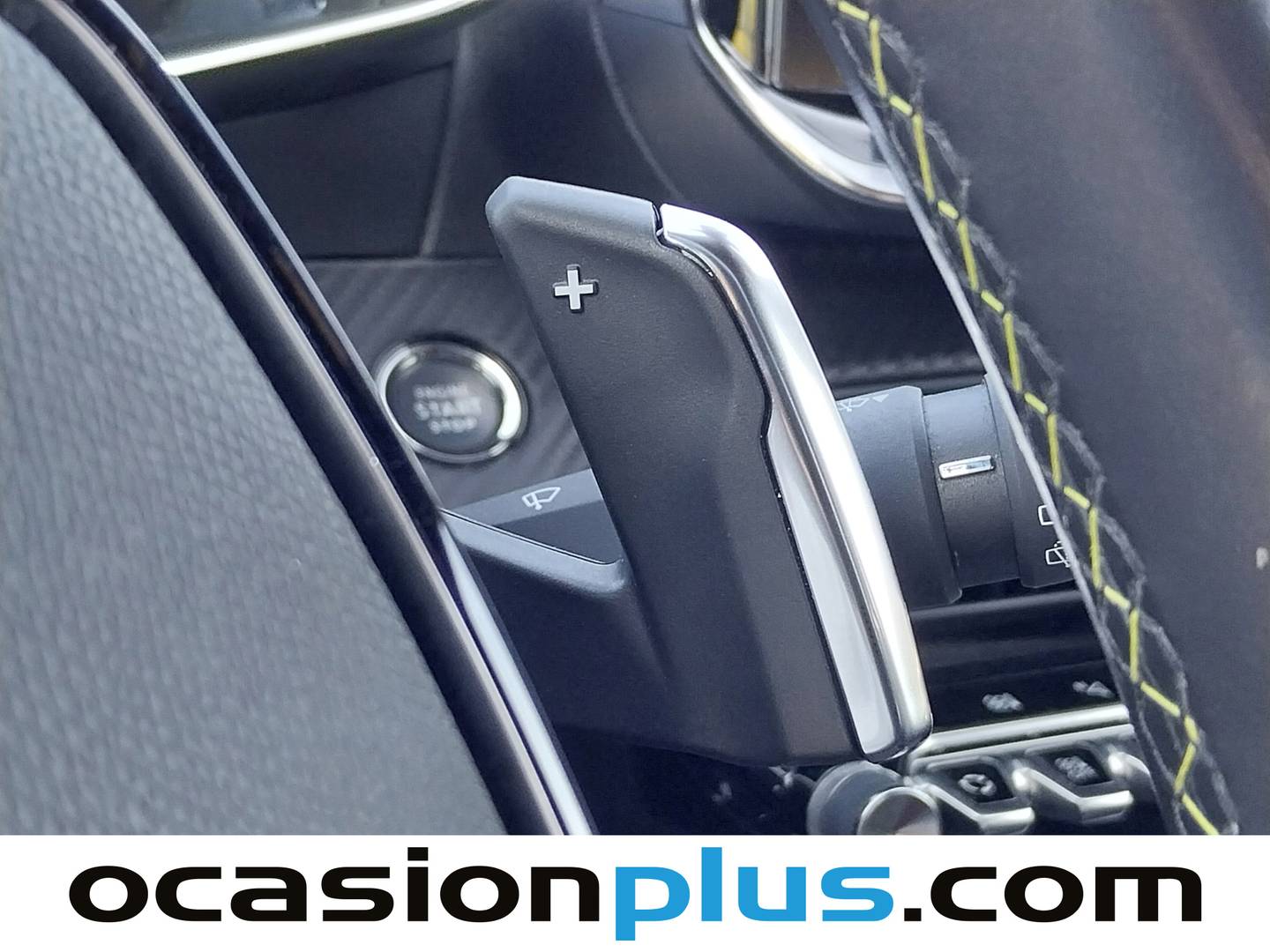 Foto Peugeot 2008 Peugeot 2008 PureTech 130 S&S GT EAT8 (130 CV)