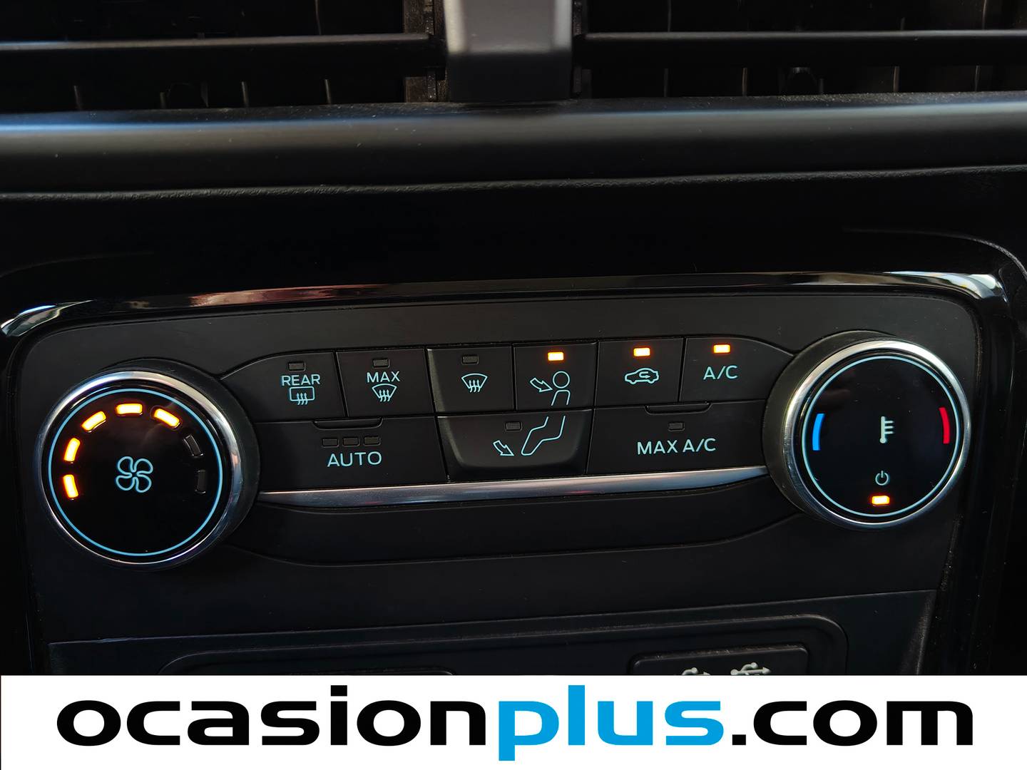 Acabados Ford EcoSport Ford EcoSport 1.0T EcoBoost S&S Titanium (125 CV)