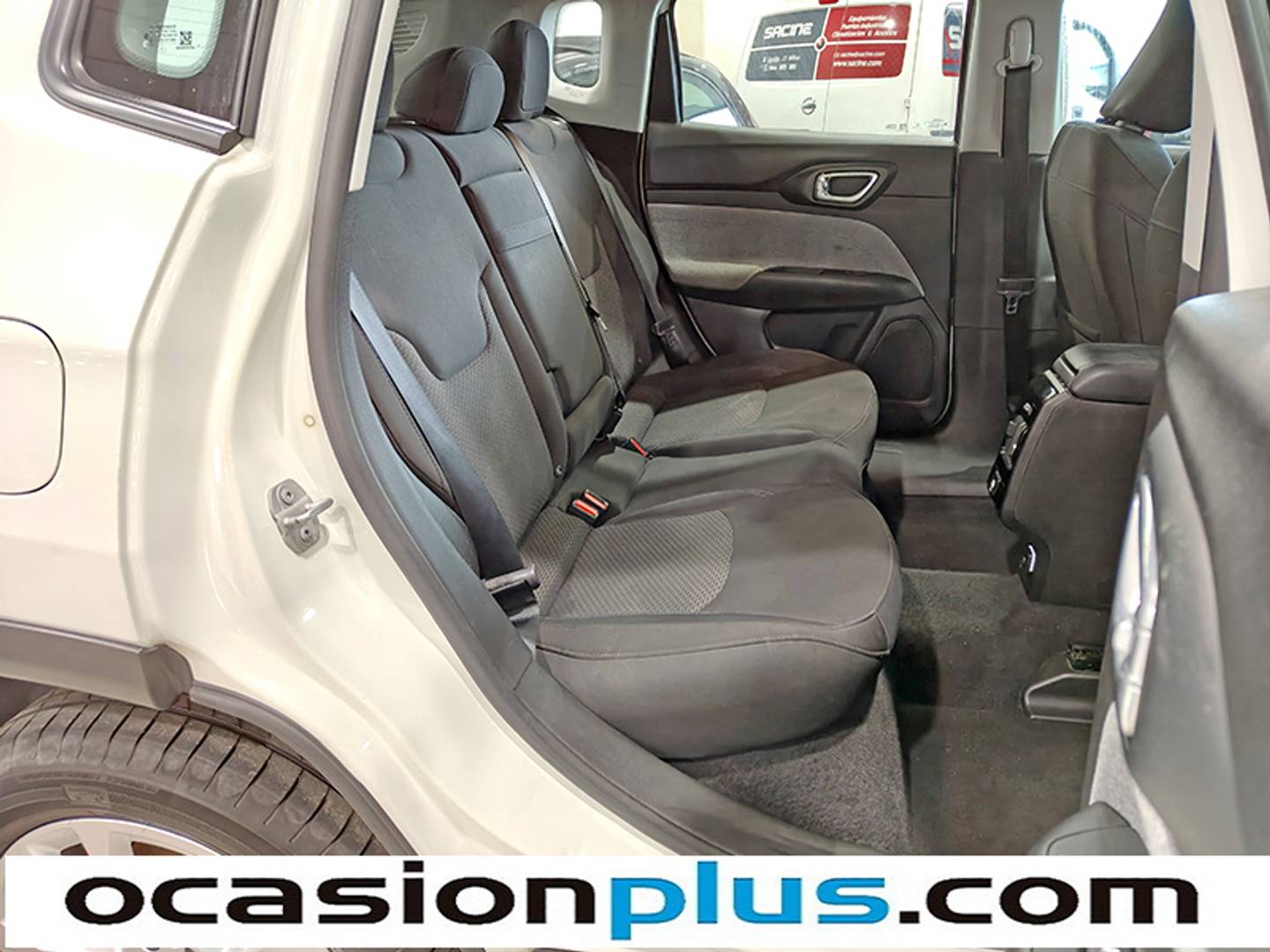 Foto Jeep Compass Jeep Compass 1.3 Gse T4 Longitude FWD MT (130 CV)