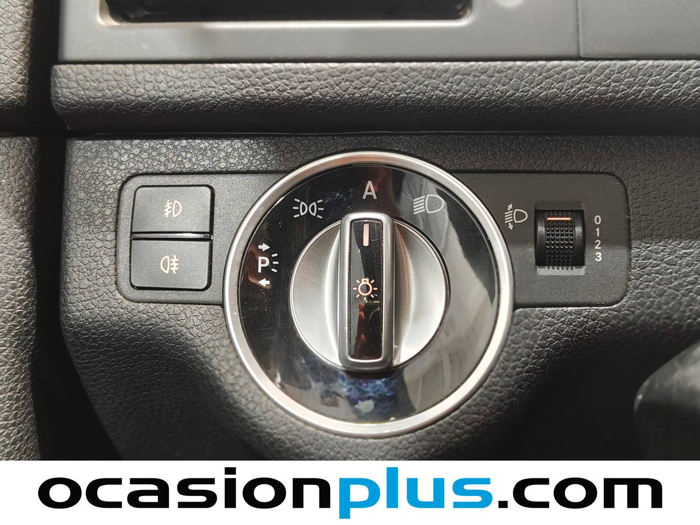 Equipamiento del Mercedes Clase C Mercedes-Benz Clase C 200 CDI Blue Efficiency (136 CV)