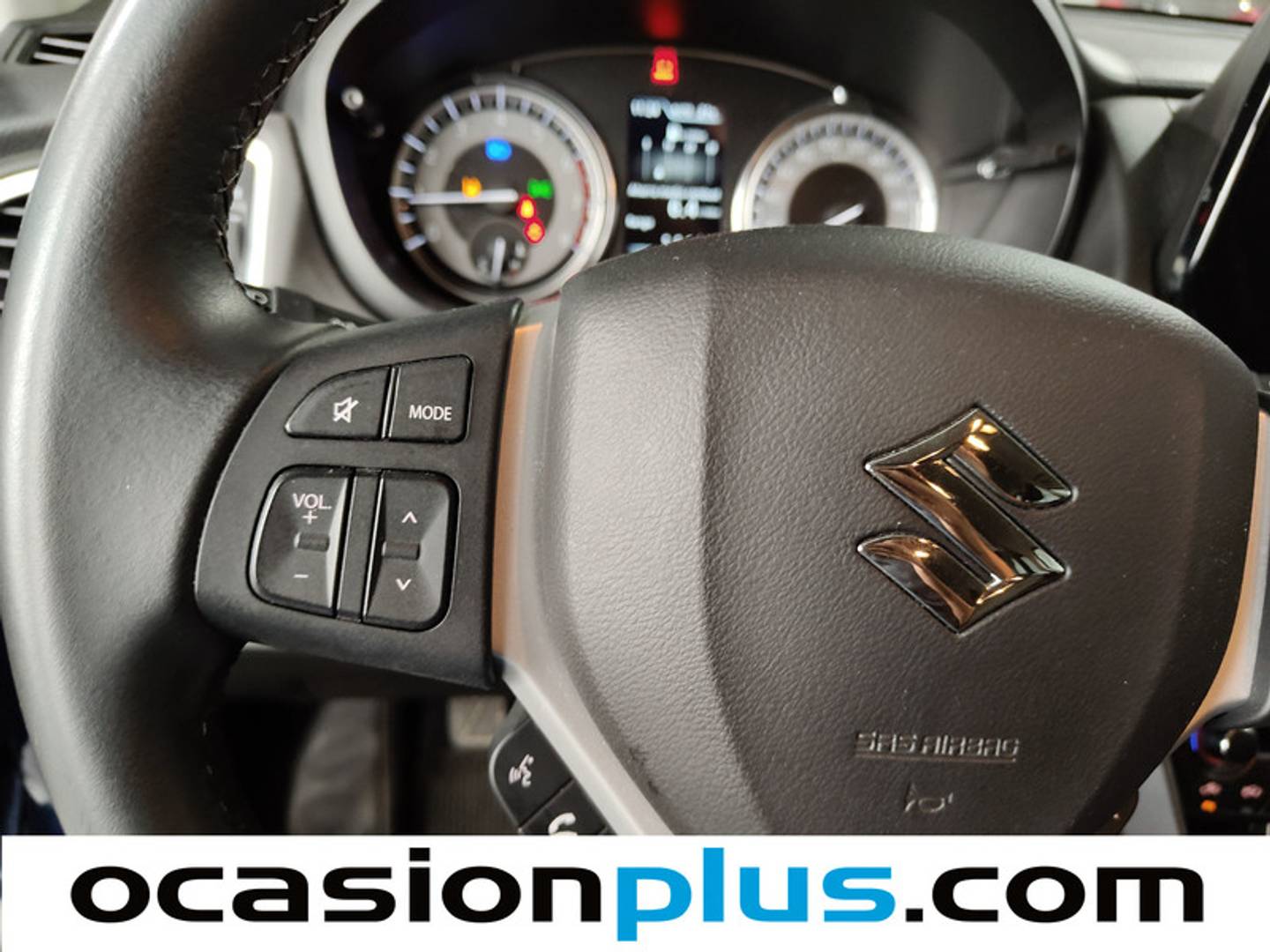 Foto Suzuki S-Cross Suzuki S-Cross 1.4T Mild Hybrid S2 4WD (129 CV)