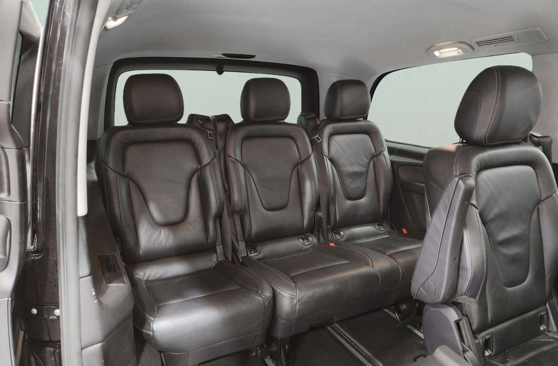 Mercedes-Benz Clase V 220 d Largo 7 plazas - foto 7