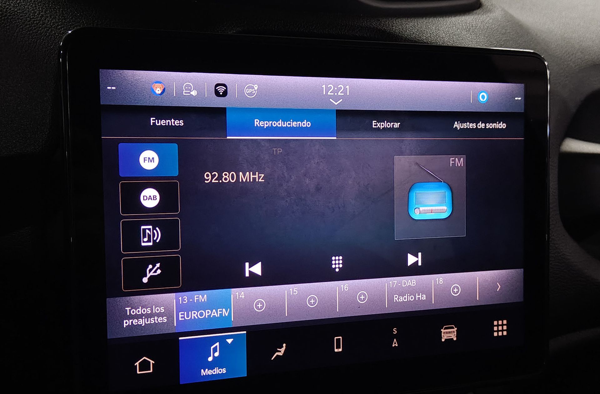 Jeep Renegade eHybrid 1.5 Altitude DCT - foto 36