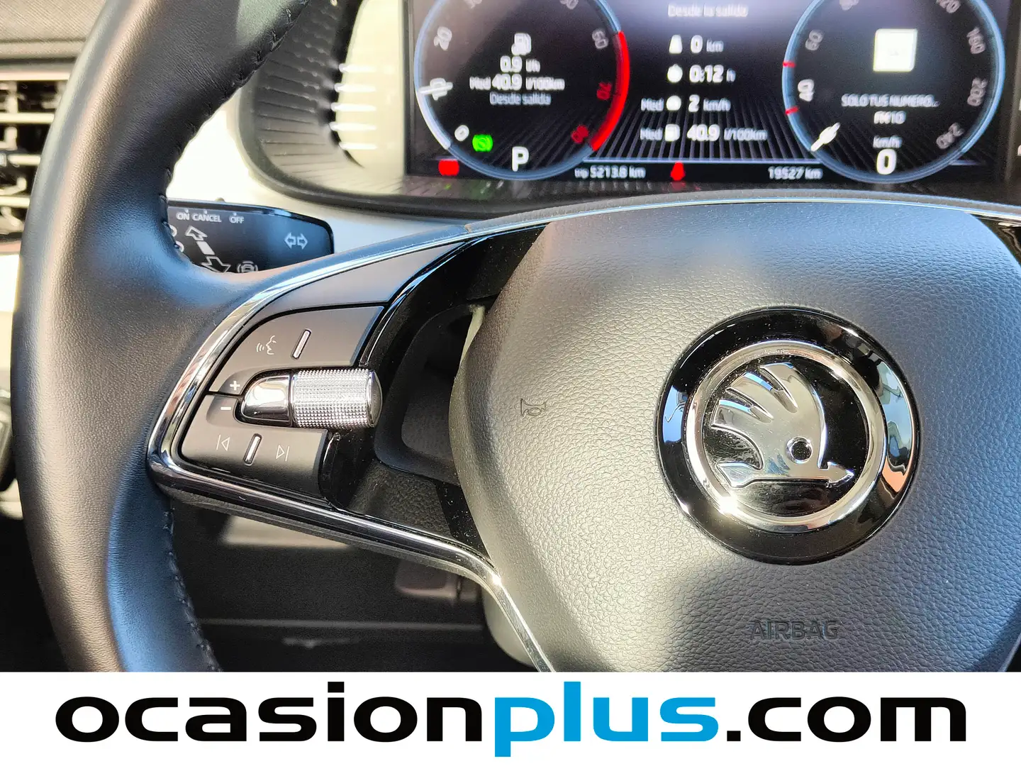 Foto Skoda Kamiq Skoda Kamiq 1.0 TSI Ambition DSG (110 CV)