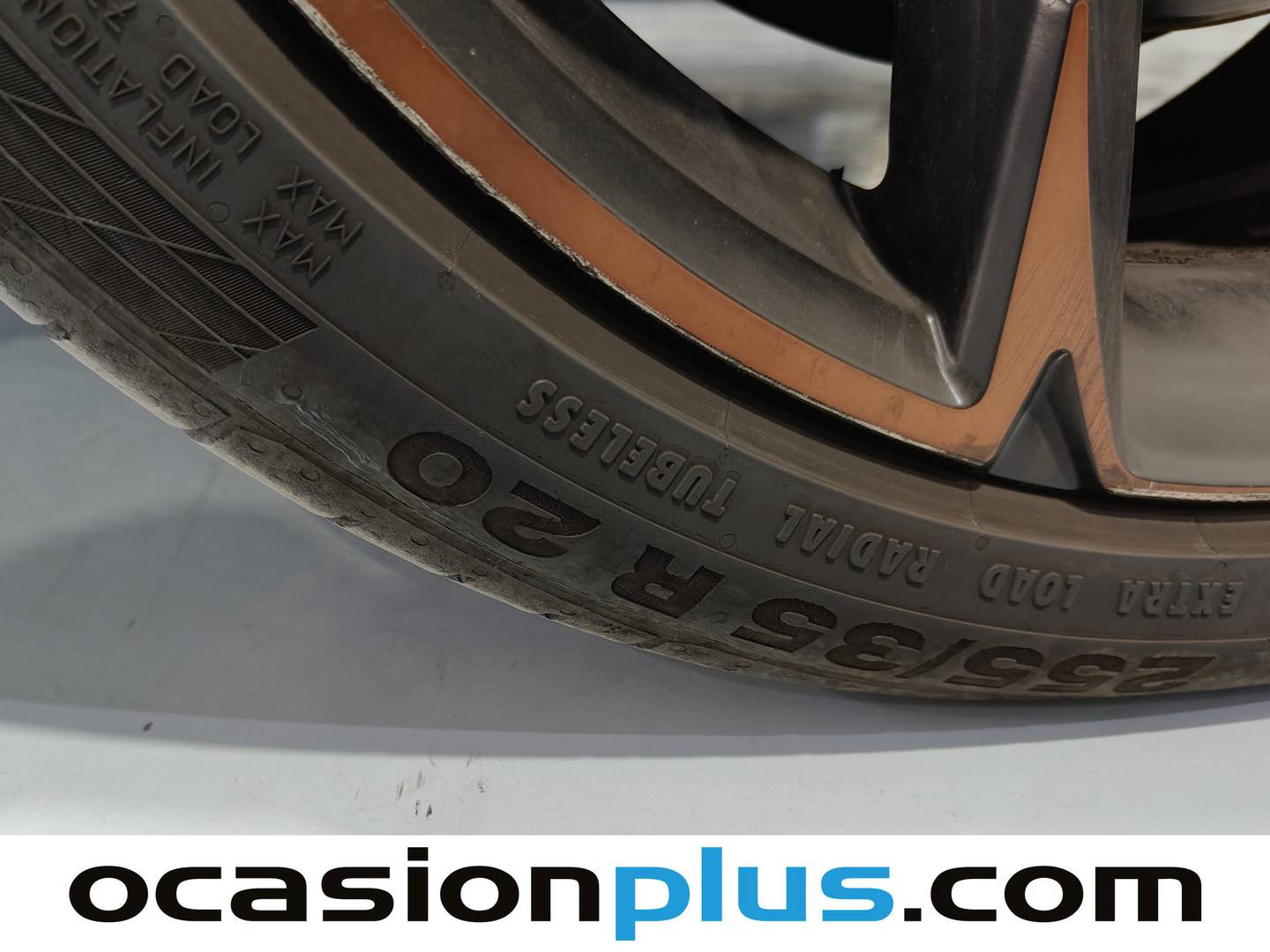 Foto Cupra Formentor CUPRA Formentor 2.5 TSI VZ5 Taiga Grey 4Drive DSG (390 CV)