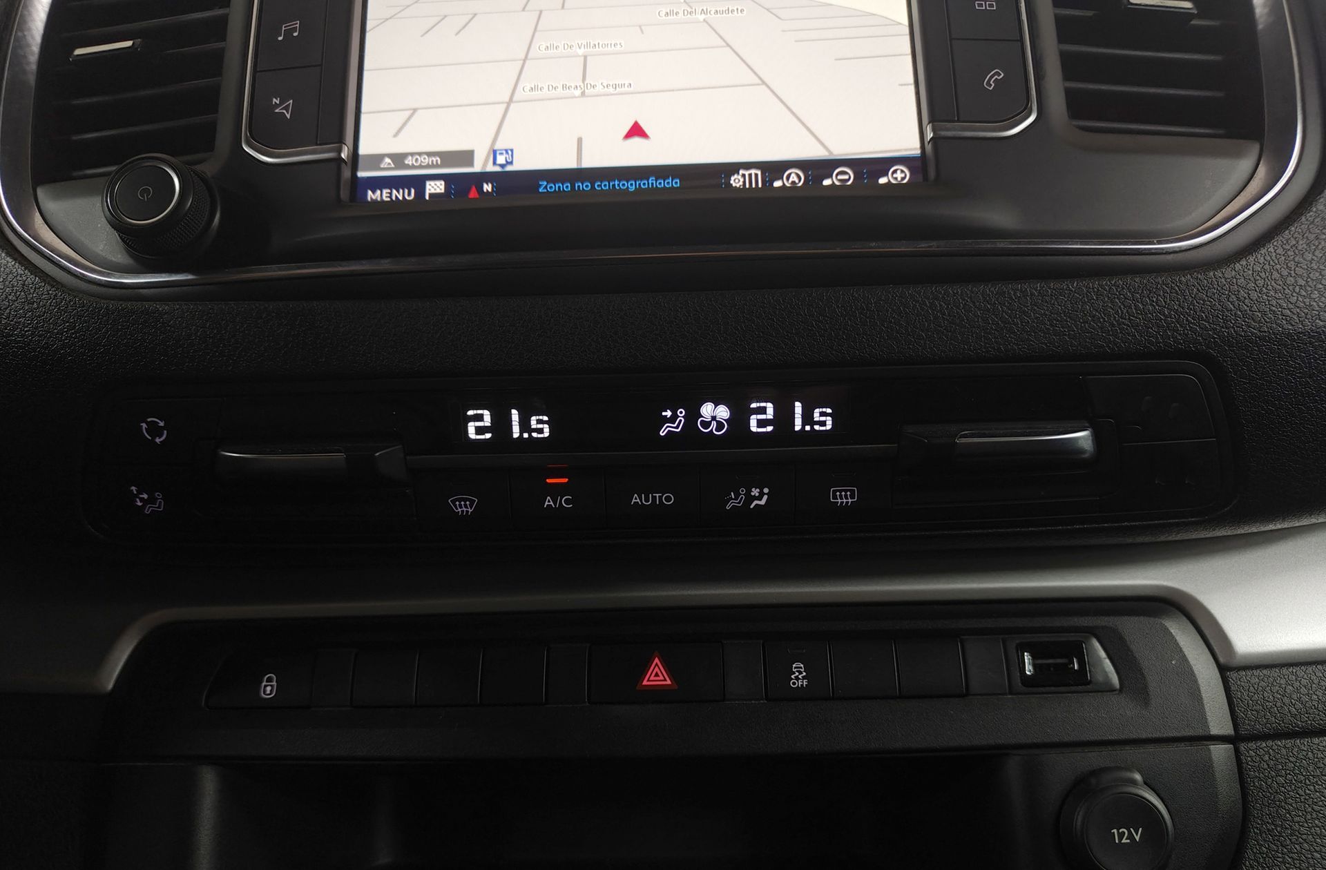 Peugeot Traveller 2.0 BlueHDi Business Standard 9 plazas - foto 31