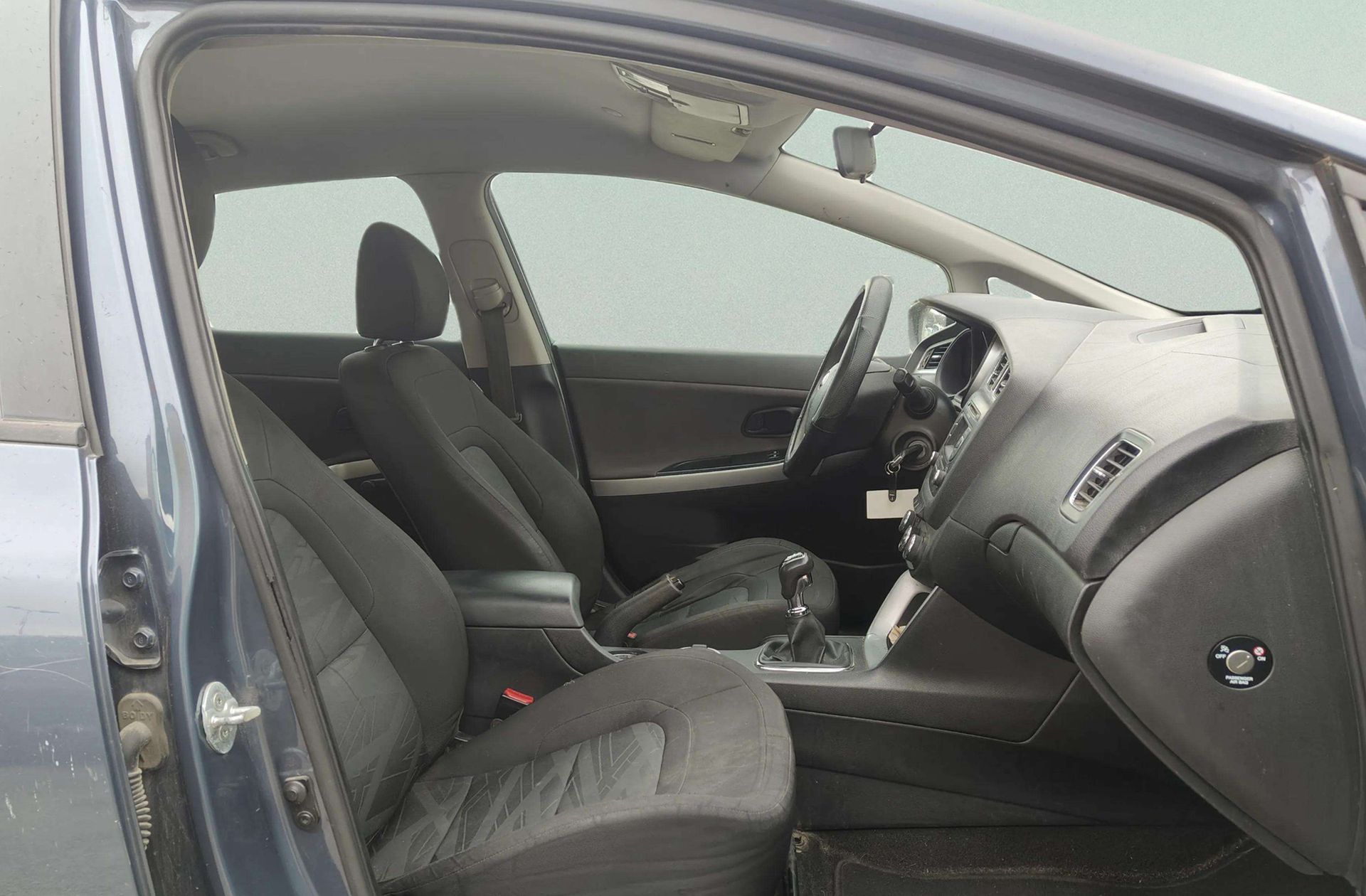 Kia Ceed 1.4 CRDi WGT Concept - foto 14