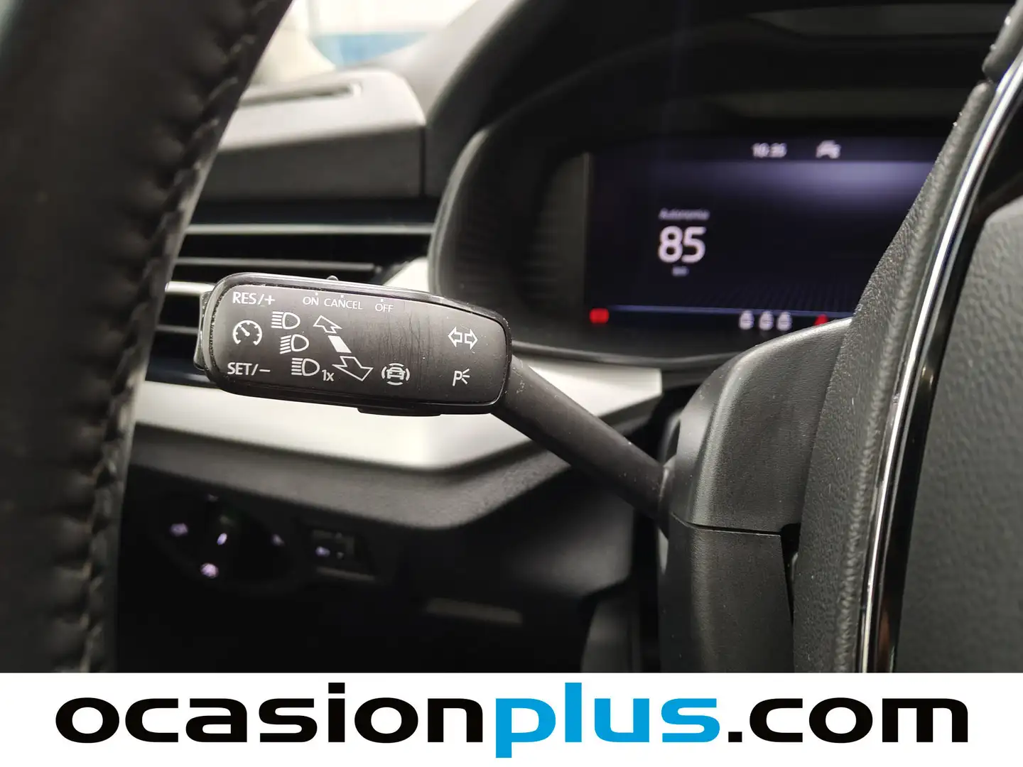 Foto Skoda Kamiq Skoda Kamiq 1.0 TSI Emotion (95 CV)