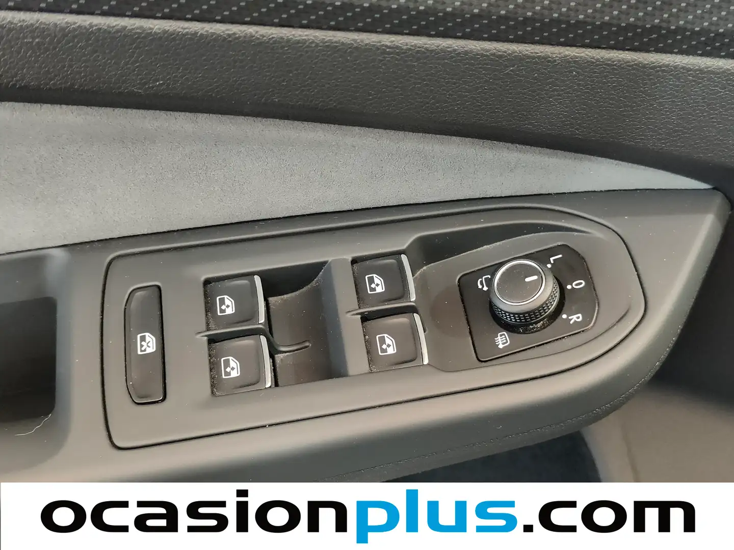 Foto Volkswagen Golf Volkswagen Golf Variant R-Line 2.0 TDI (150 CV) DSG