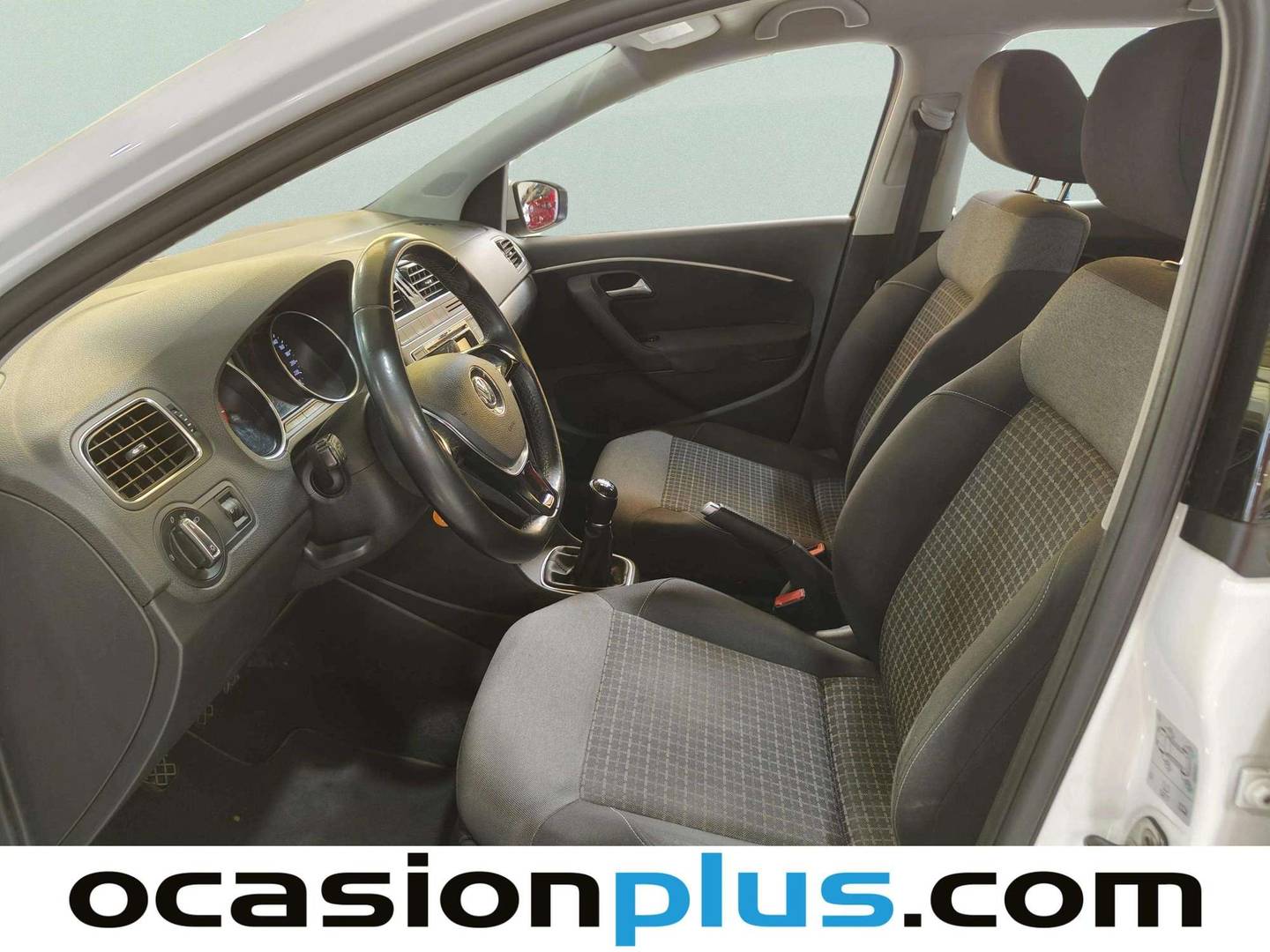Foto asientos delanteros Volkswagen Polo Volkswagen Polo Advance 1.2 TSI BMT (90 CV)