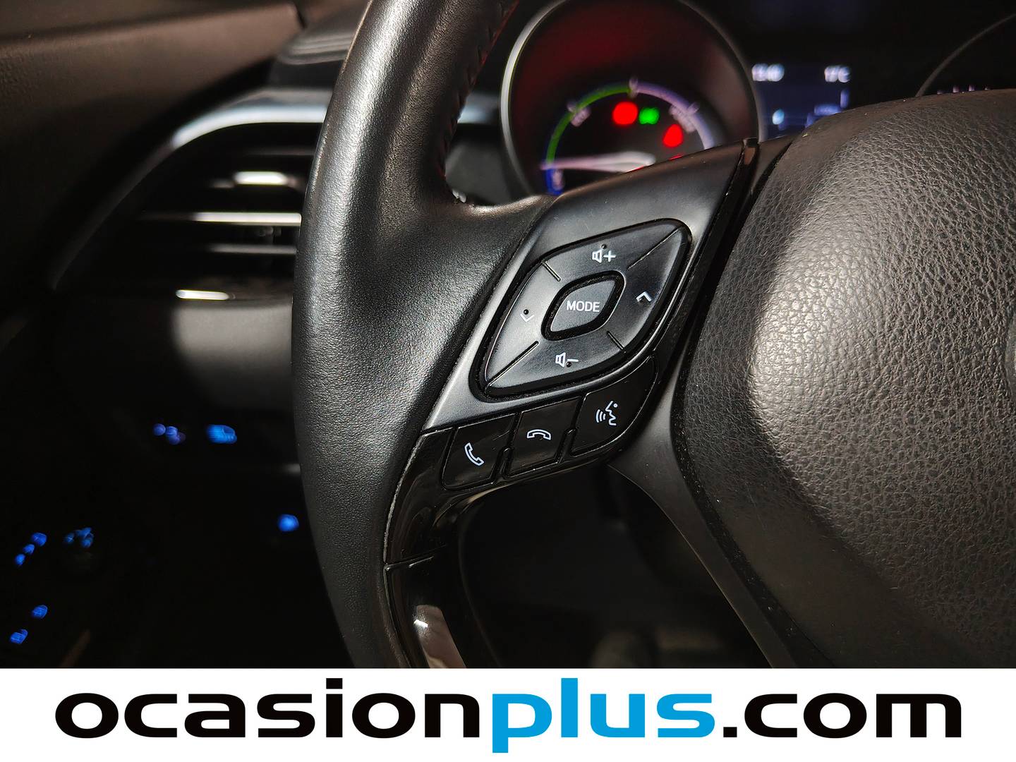 Extras y acabados del Toyota C-HR Toyota C-HR 1.8 125H Advance (122 CV)