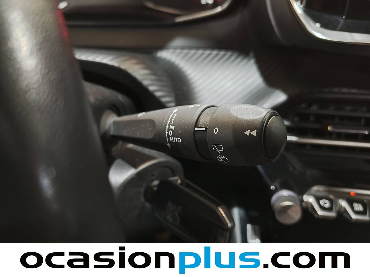 Foto Peugeot 2008 Peugeot 2008 PureTech 100 S&S Allure (100 CV)