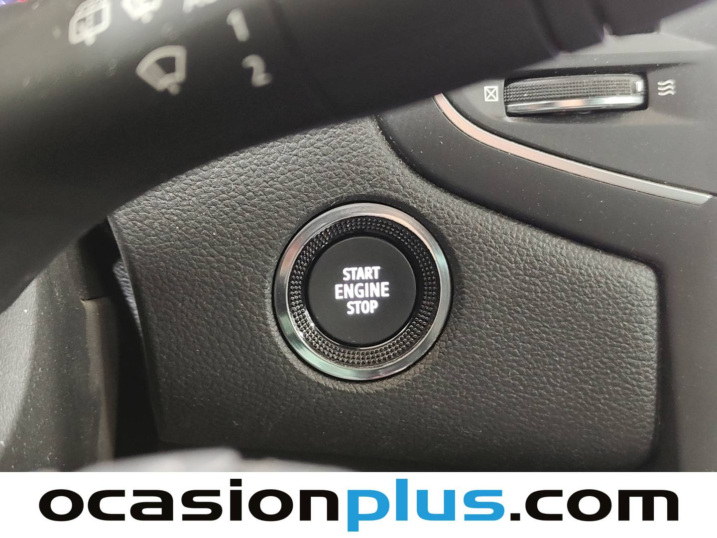 Foto Renault Mégane Renault Megane Zen TCe (140 CV) EDC GPF