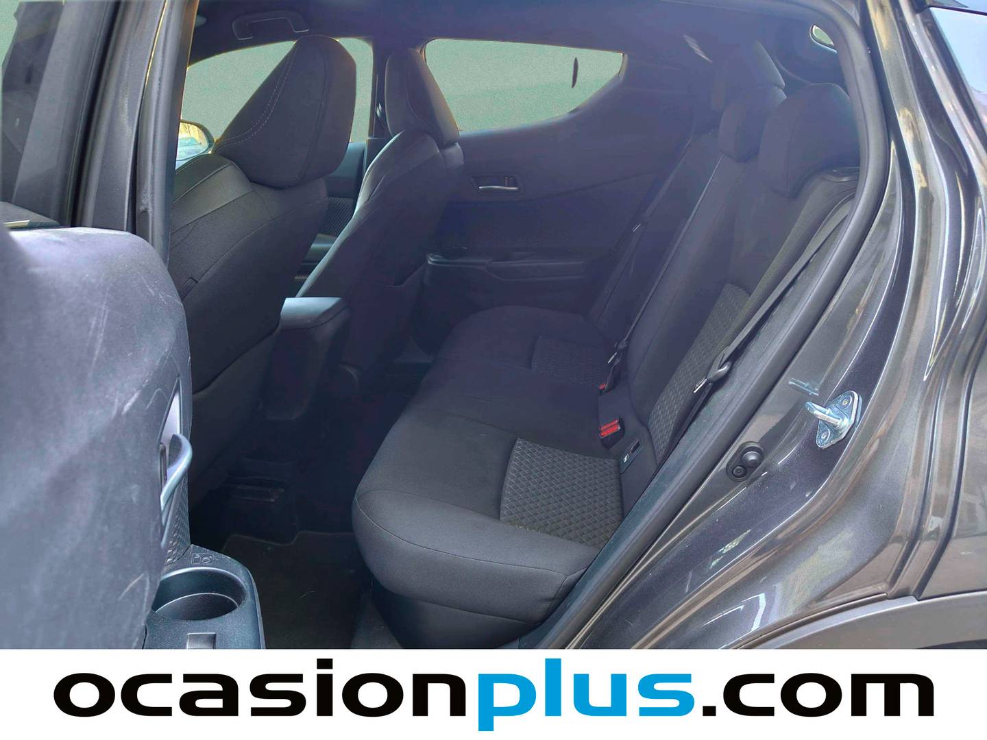 Foto asientos traseros Toyota C-HR Toyota C-HR 1.8 125H Advance (122 CV)
