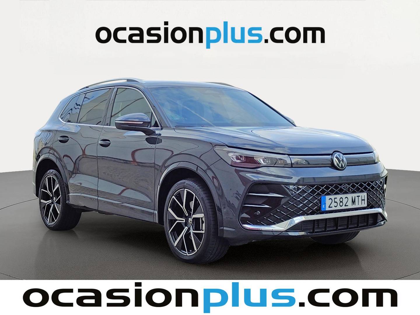 Foto delantera Volkswagen Tiguan Volkswagen Tiguan R-Line 2.0 TDI 4Motion (193 CV) DSG derecha