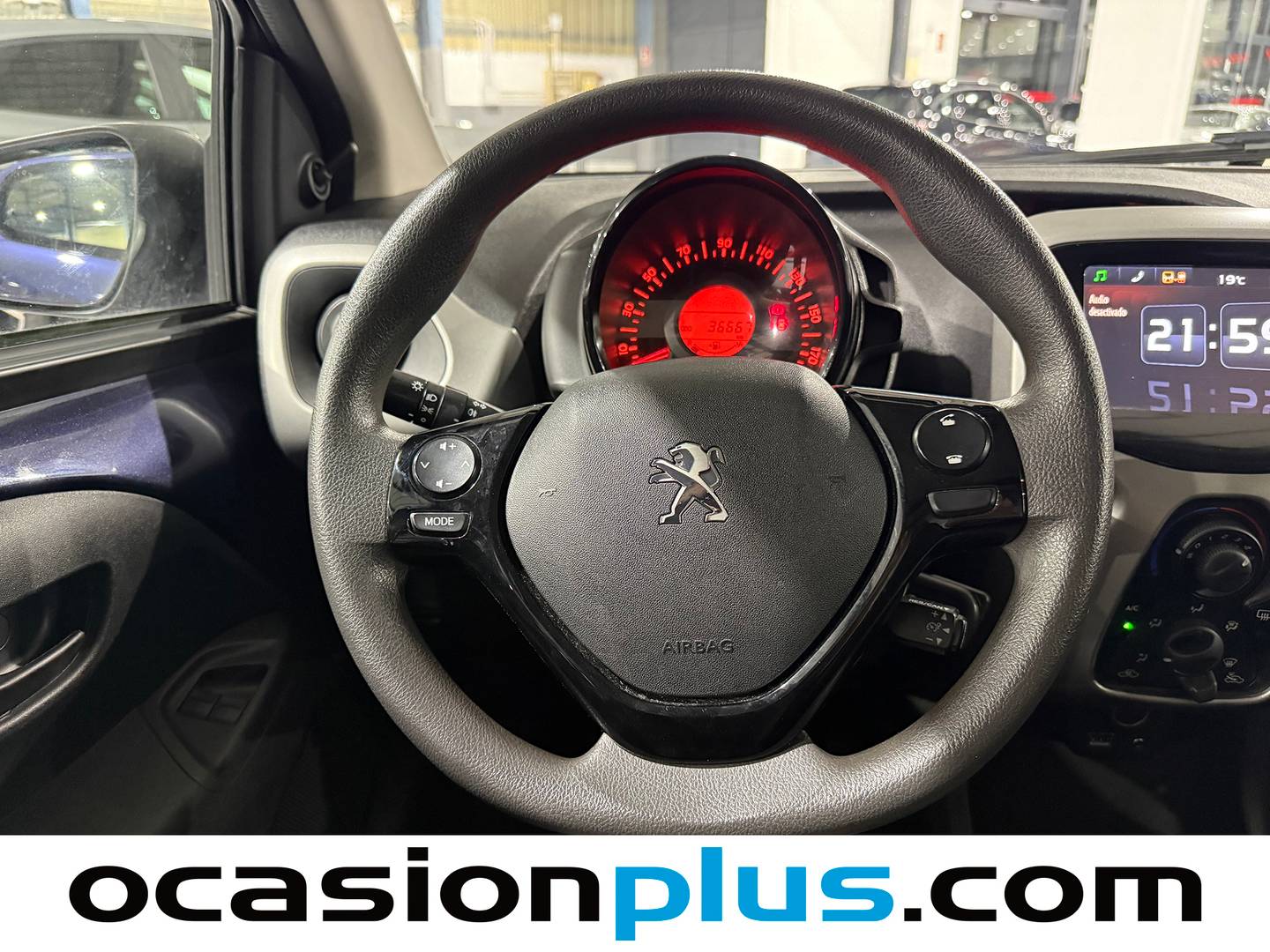 Peugeot 108 Peugeot 108 1.2 PureTech Active (82 CV) de segunda mano