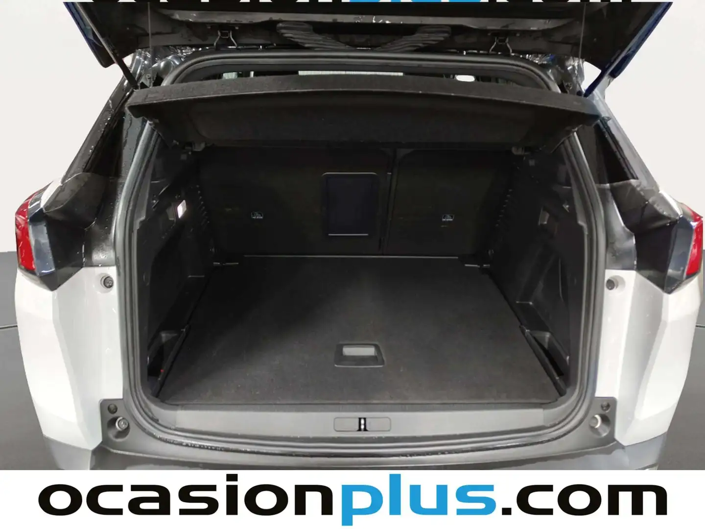 Foto Peugeot 3008 Peugeot 3008 BlueHDI 130 S&S GT Line  (130 CV)