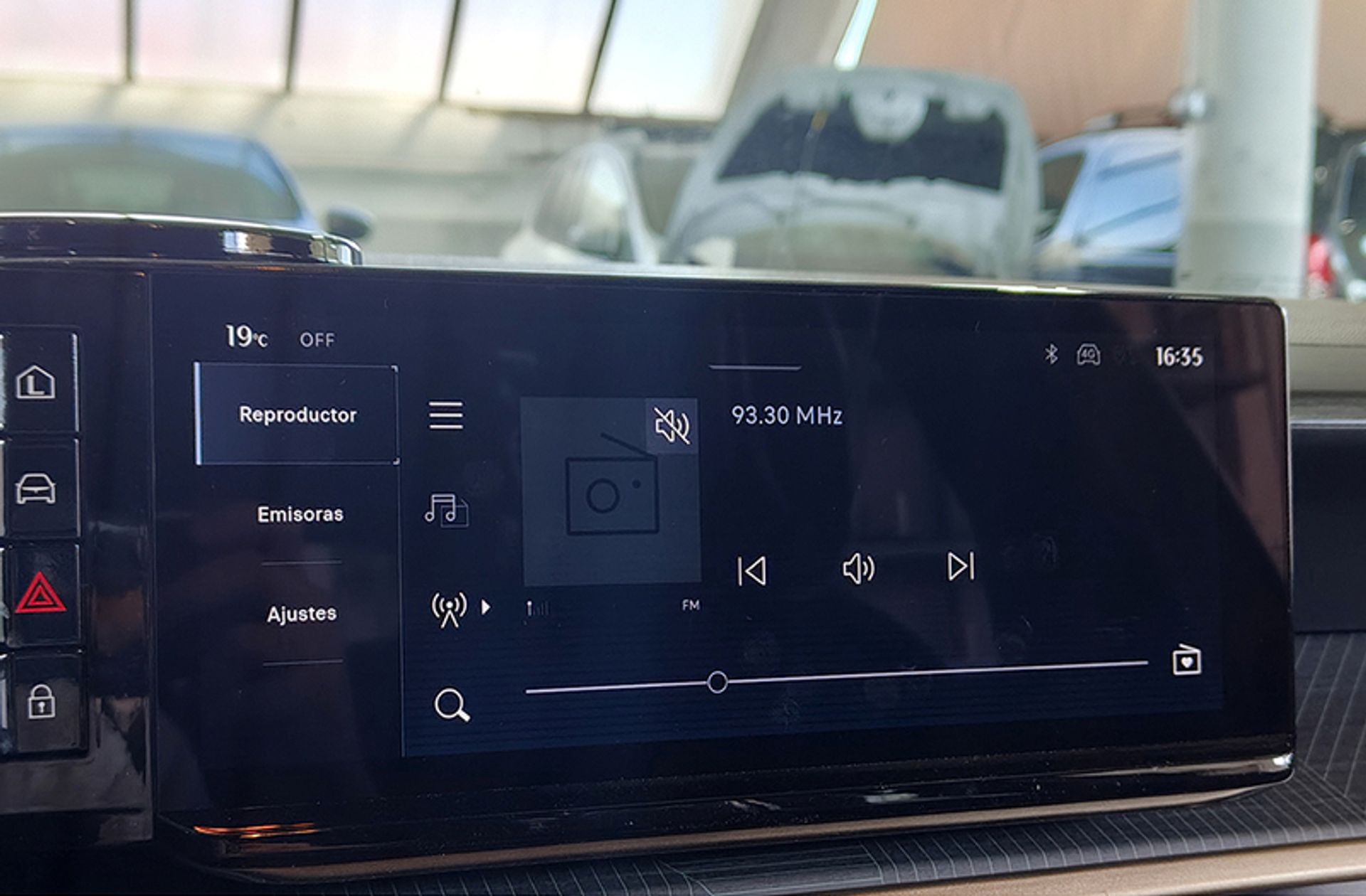 Lancia Ypsilon Hybrid - foto 30