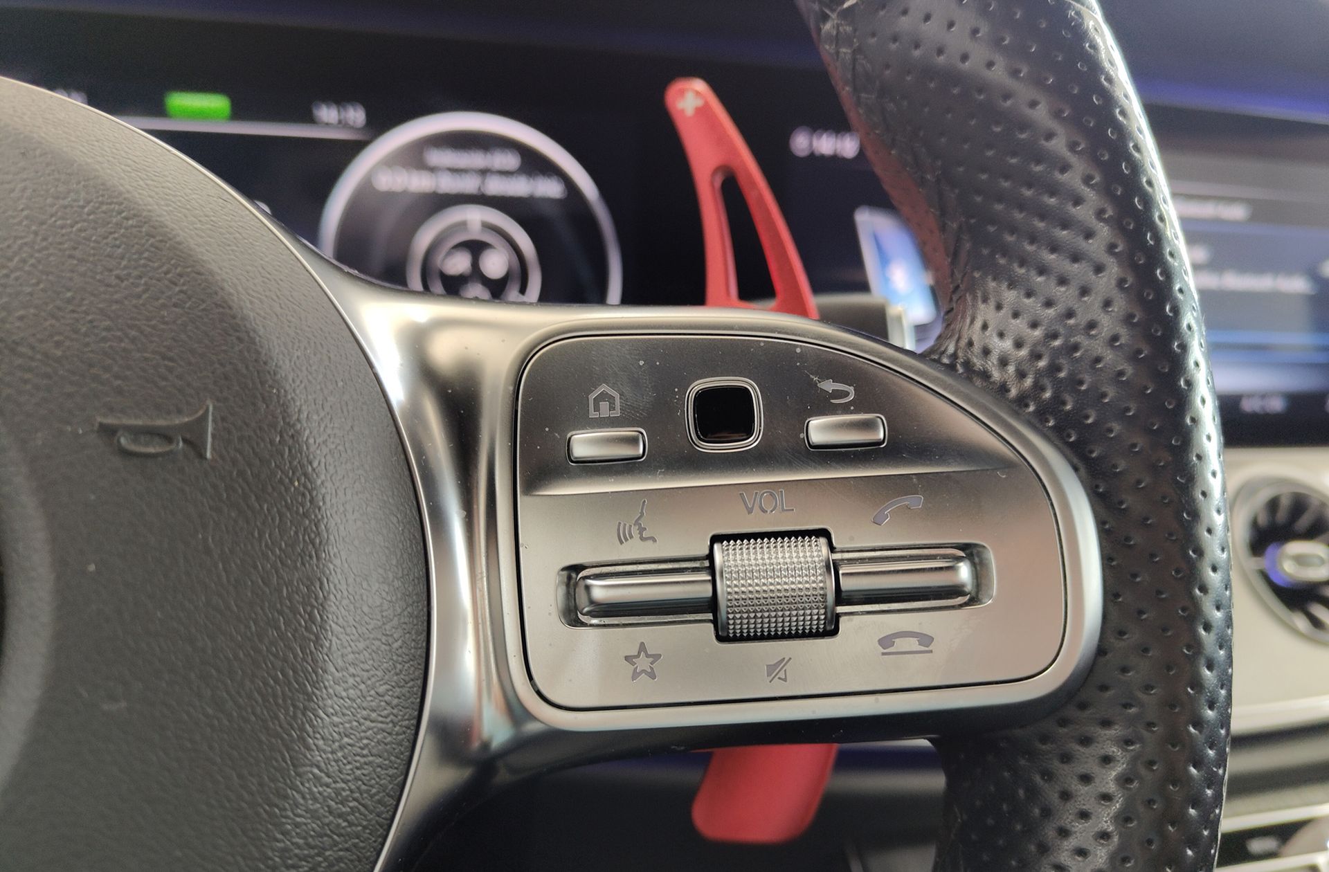 Mercedes-Benz Clase E 350 Coupe Pack AMG - foto 31